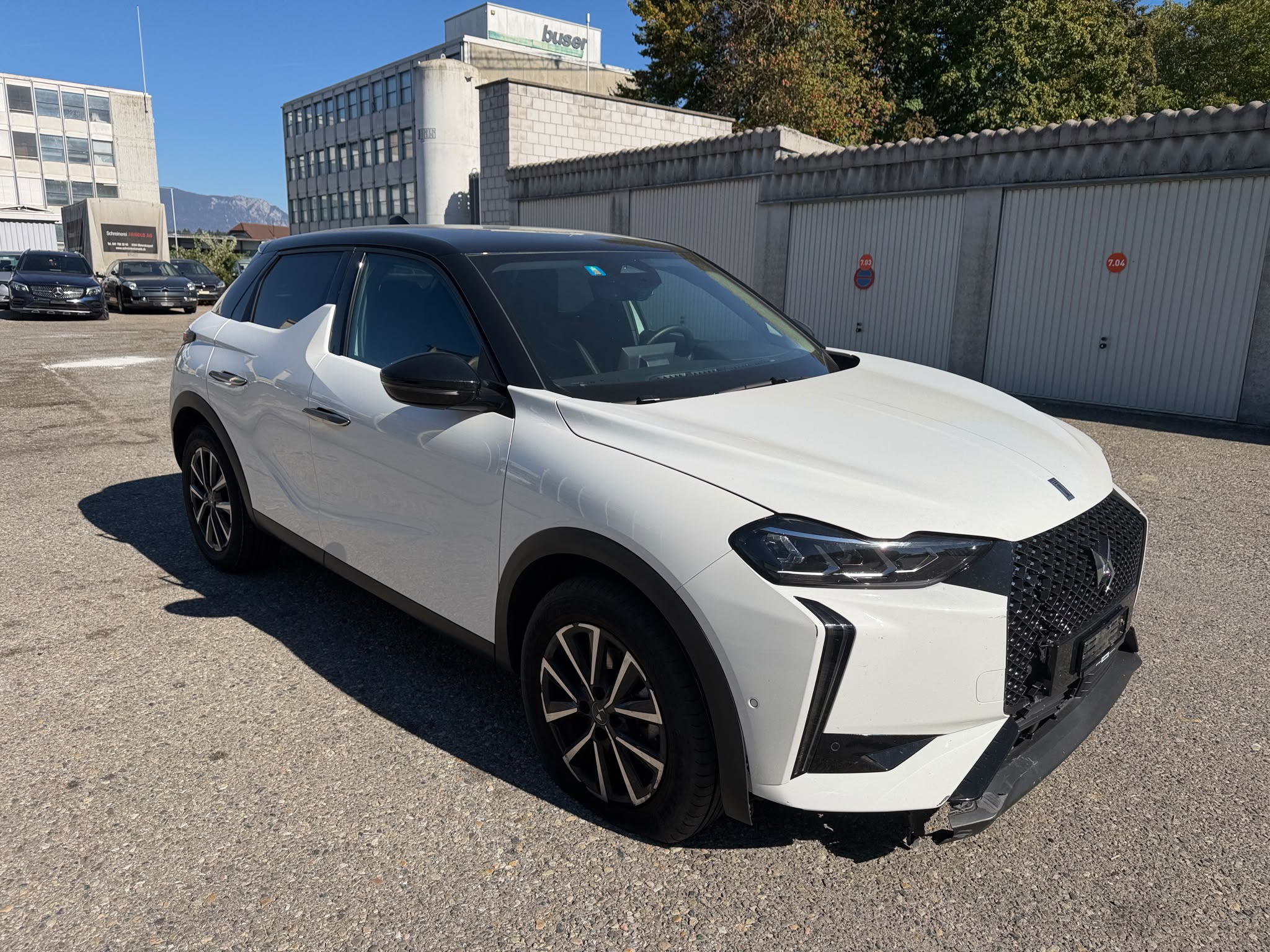 Car photo