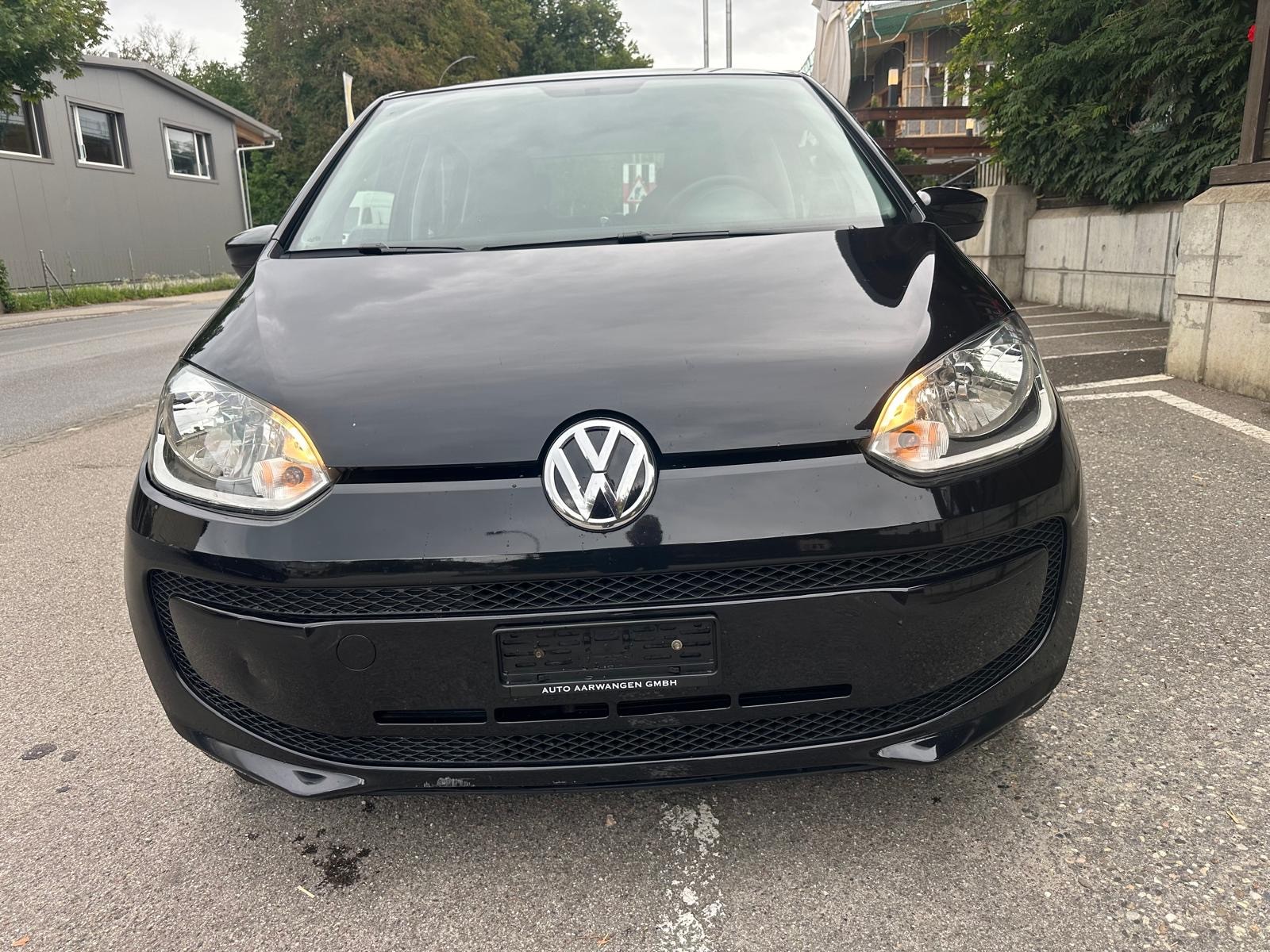 VW Up 1.0 BMT black up-image-5