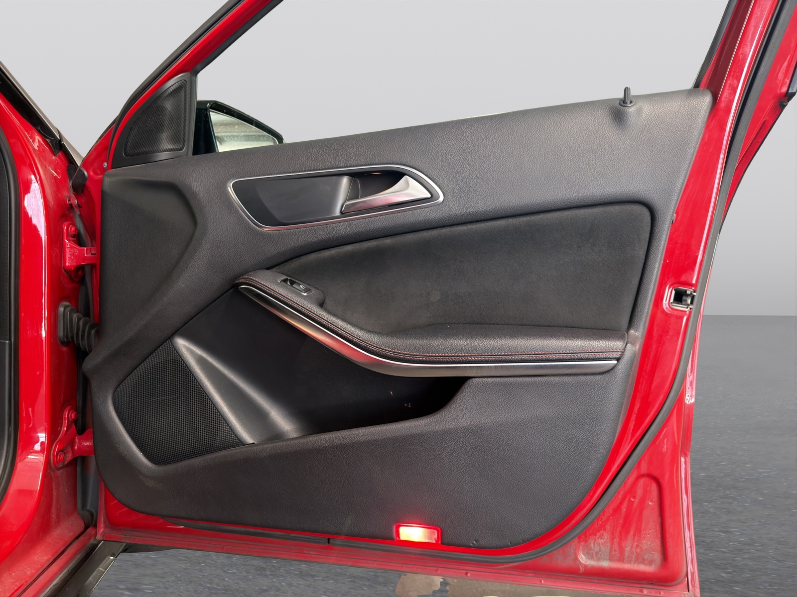 MERCEDES-BENZ A 45 AMG 4Matic Speedshift 7G-DCT-image-24