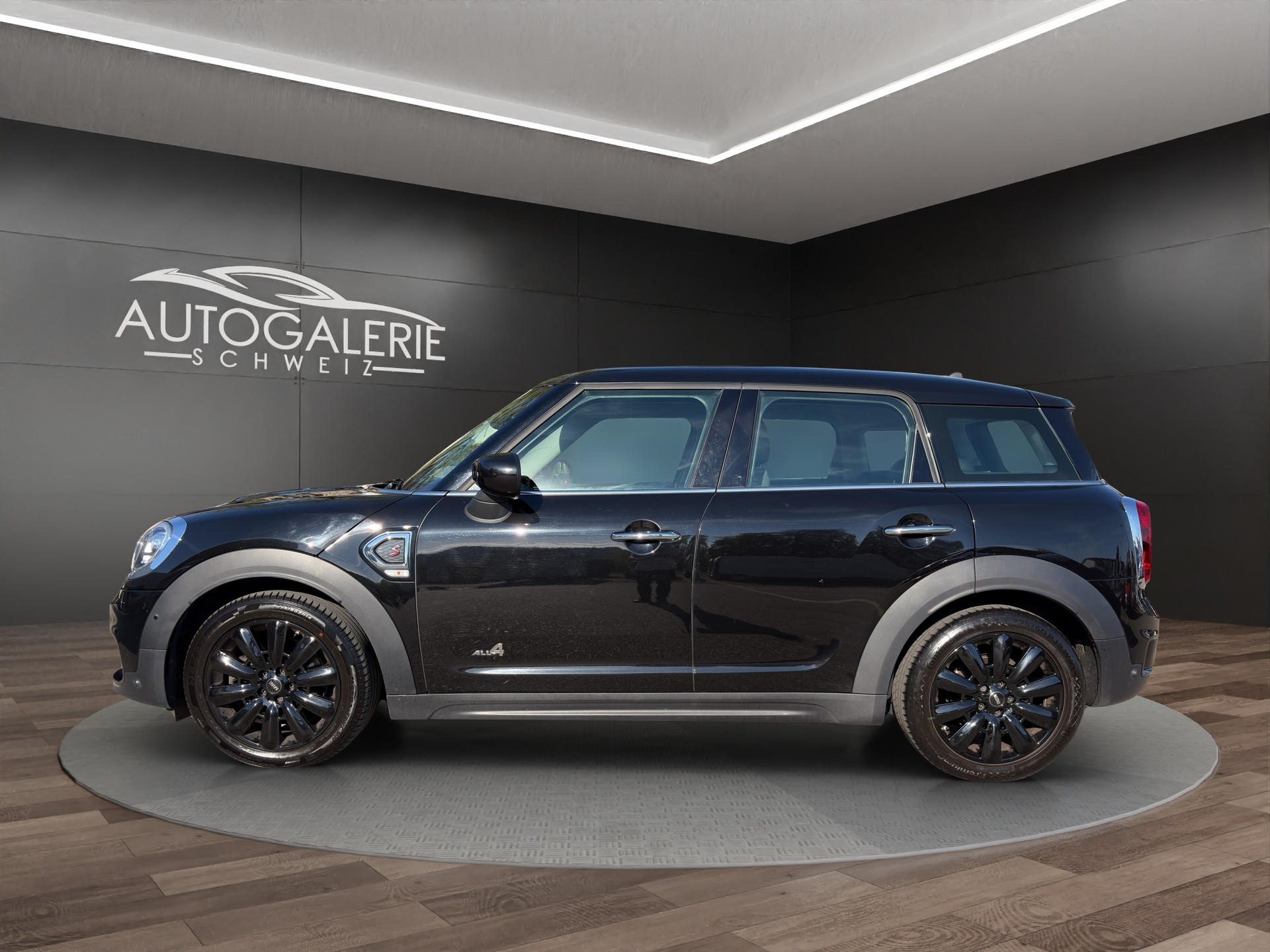 MINI Countryman Cooper S Trafalgar ALL4 | CH Fahrzeug | 18 Zoll |-showroom-element-1
