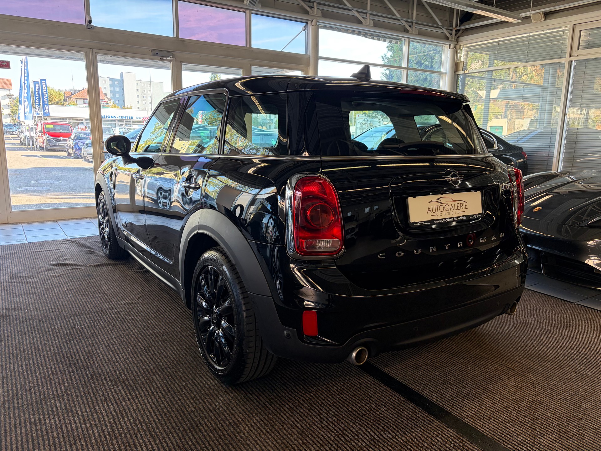 MINI Countryman Cooper S Trafalgar ALL4 | CH Fahrzeug | 18 Zoll |-image-10