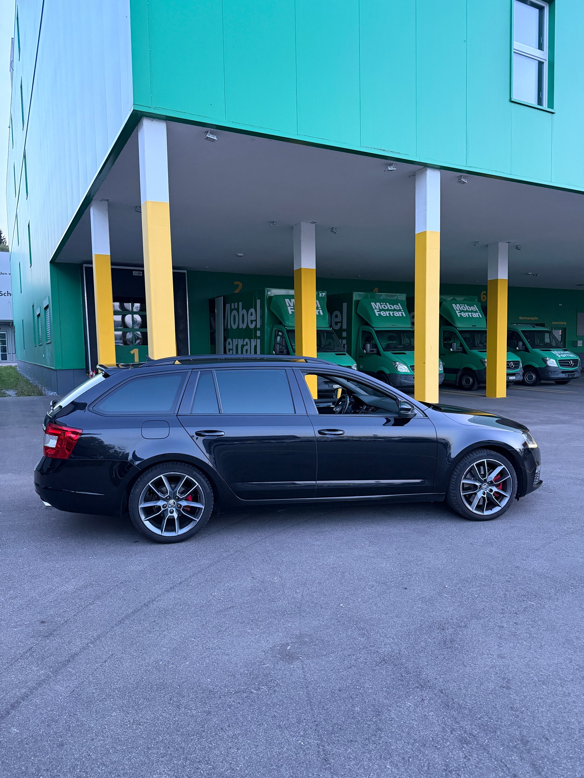 SKODA Octavia Combi 2.0 TDI RS-image-7