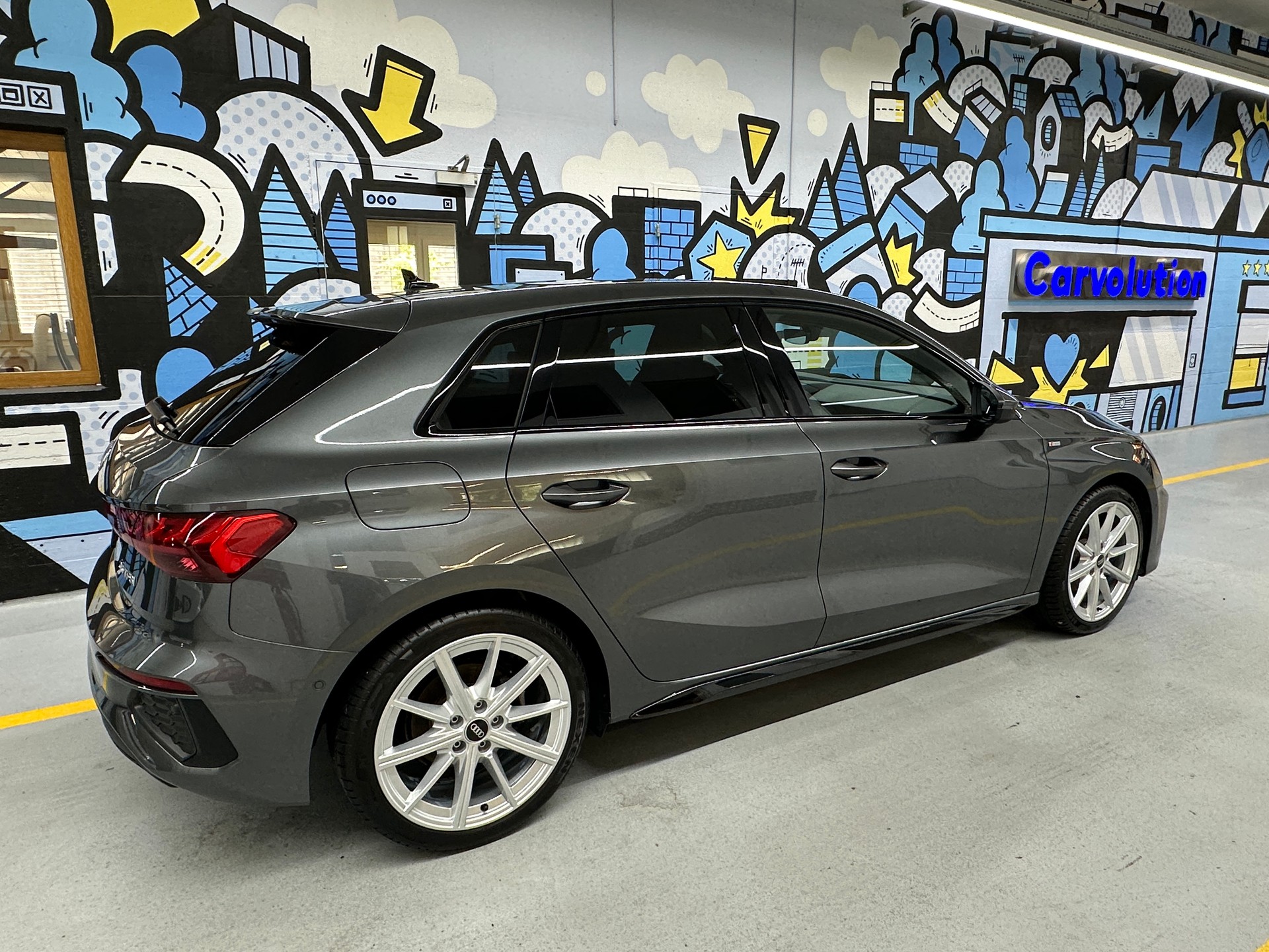 AUDI A3 Sportback 35 TFSI S line S-tronic-image-3