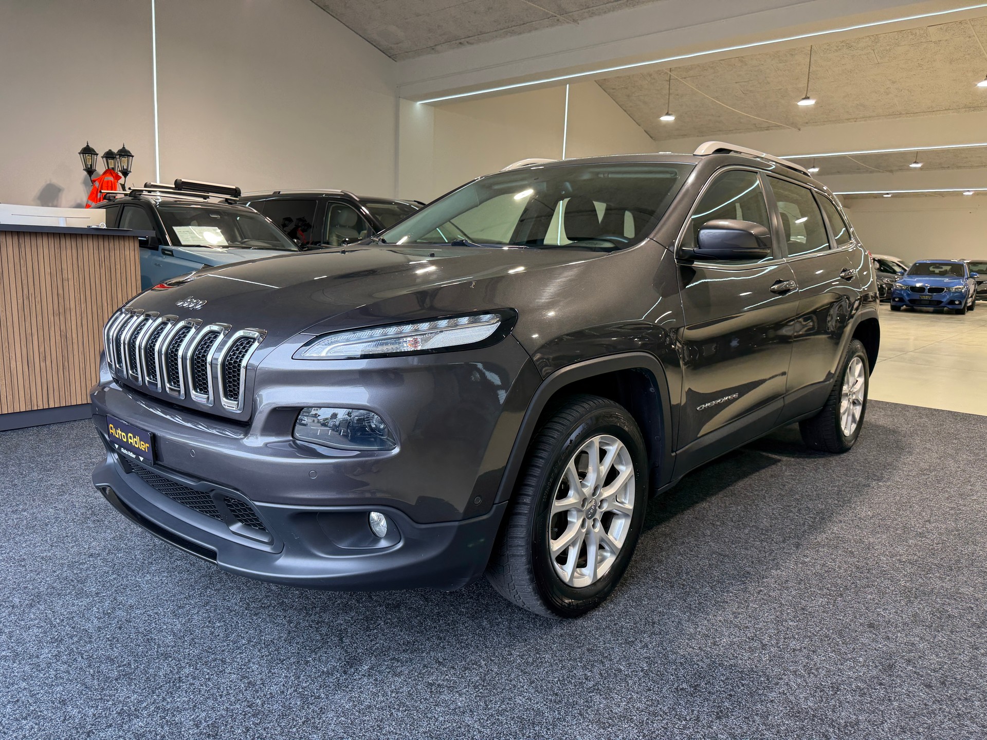 JEEP Cherokee 2.2TD Longitude AWD 9ATX-image-1