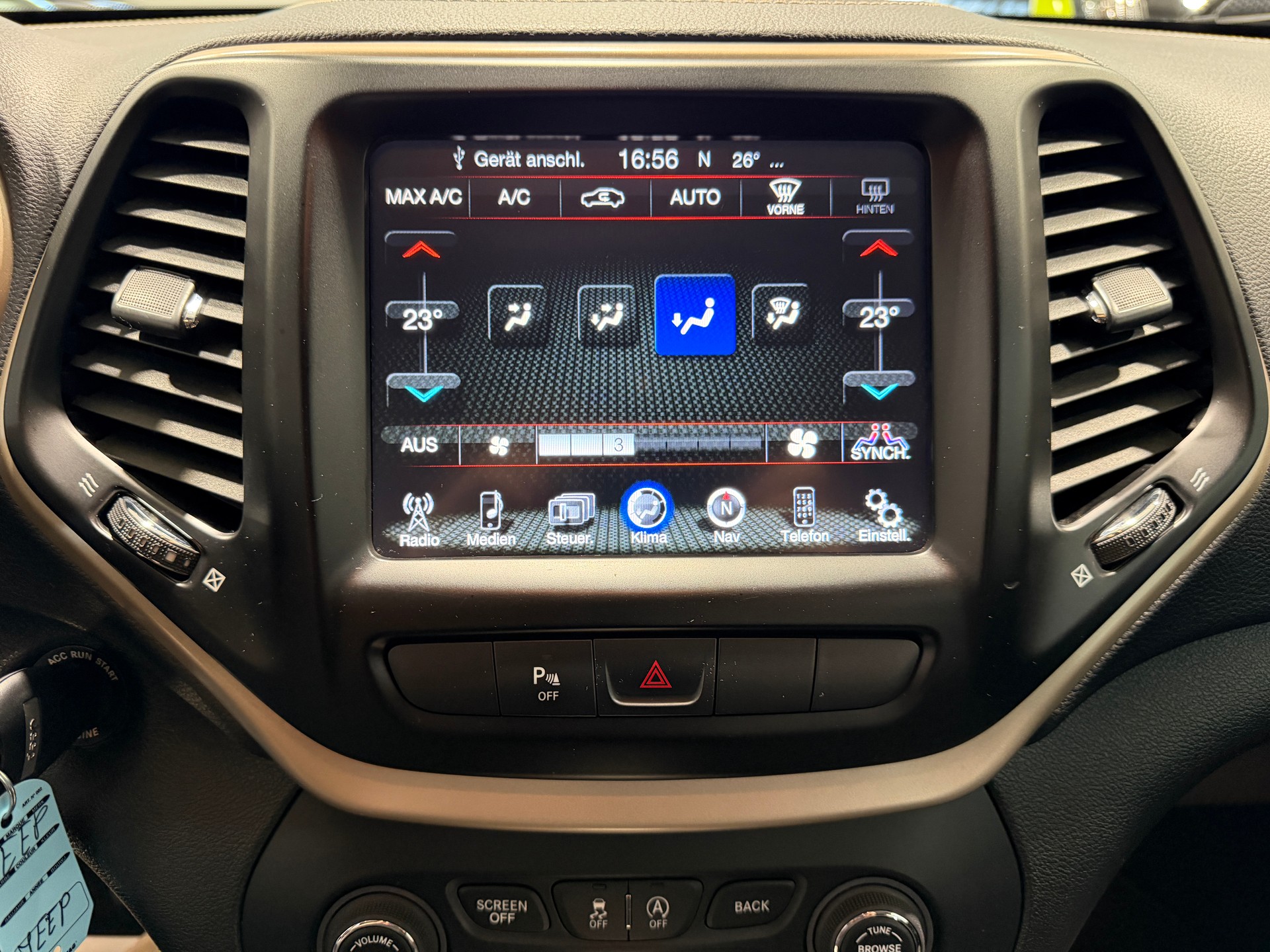 JEEP Cherokee 2.2TD Longitude AWD 9ATX-image-28