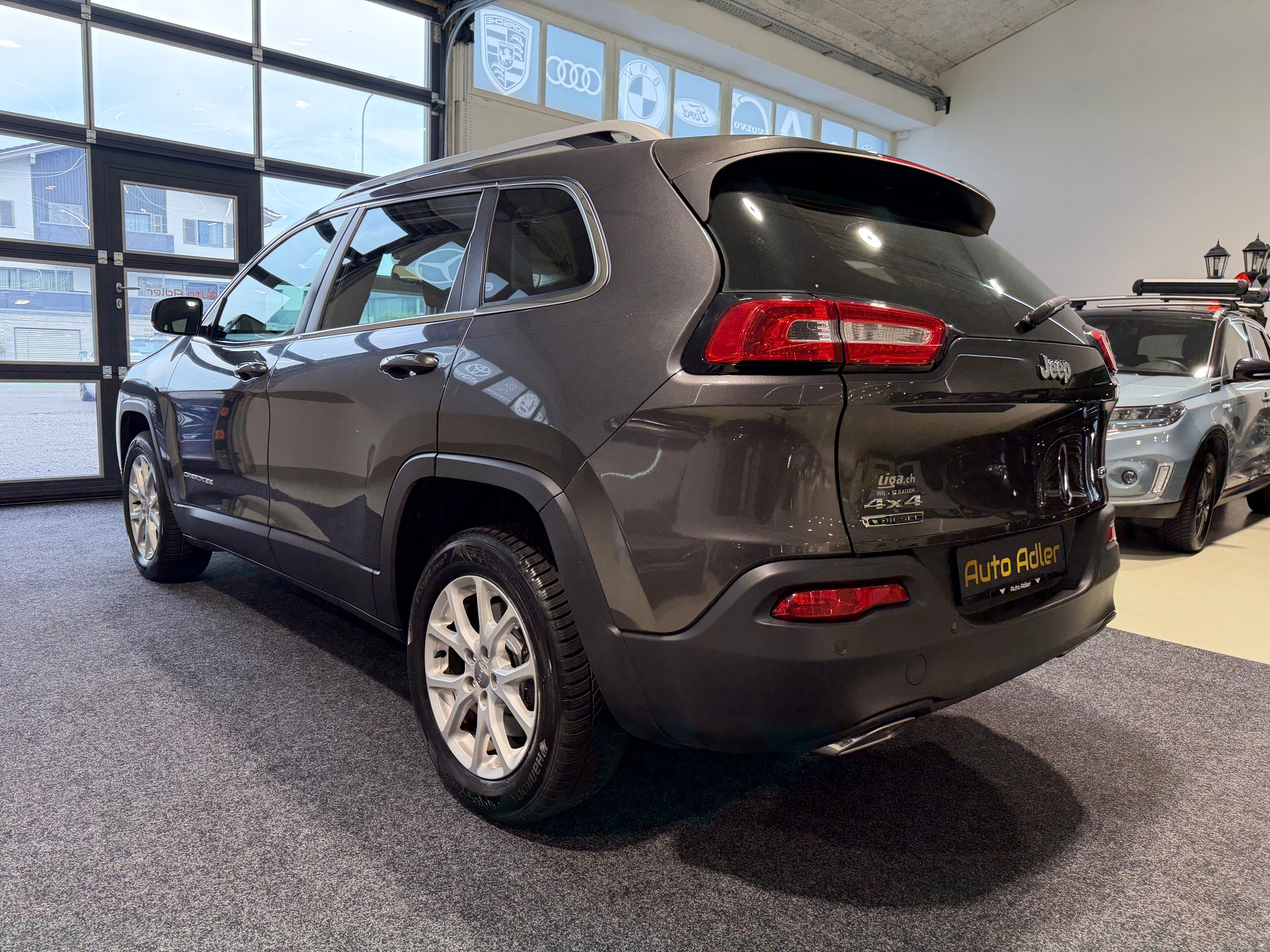 JEEP Cherokee 2.2TD Longitude AWD 9ATX-image-4