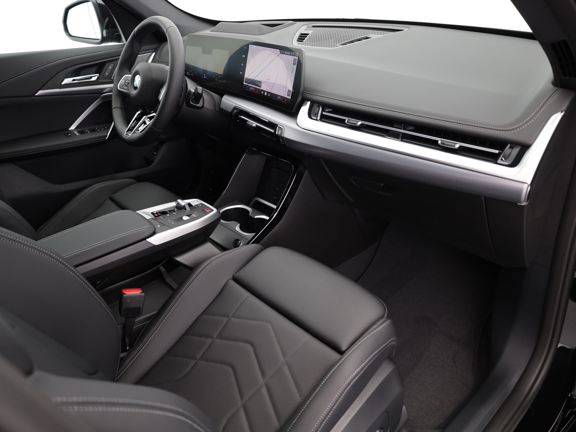 BMW X1 xDrive 20d 48V M Sport-image-13