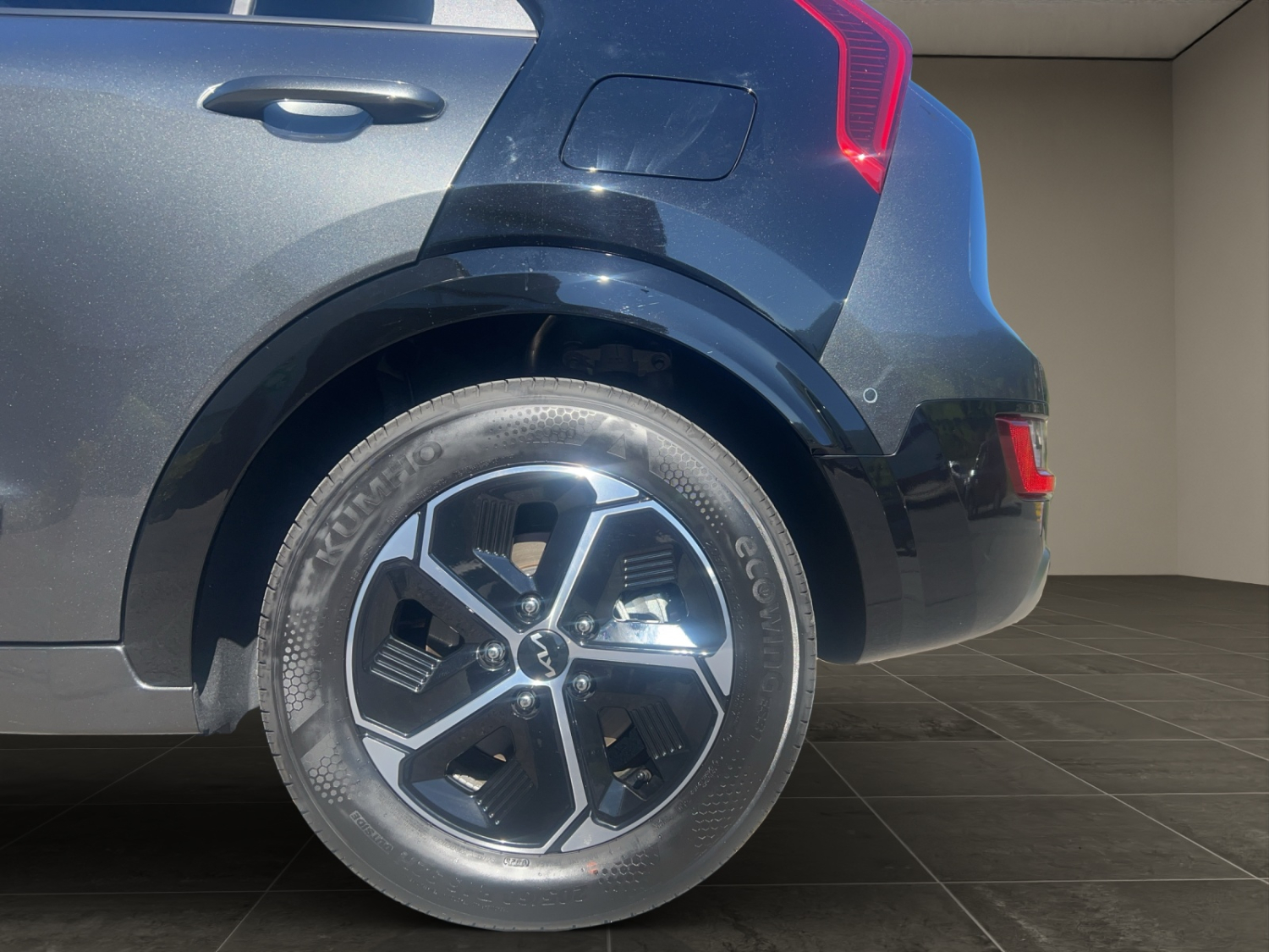 KIA Niro 1.6 GDi Plug-in Hybrid Style-image-28