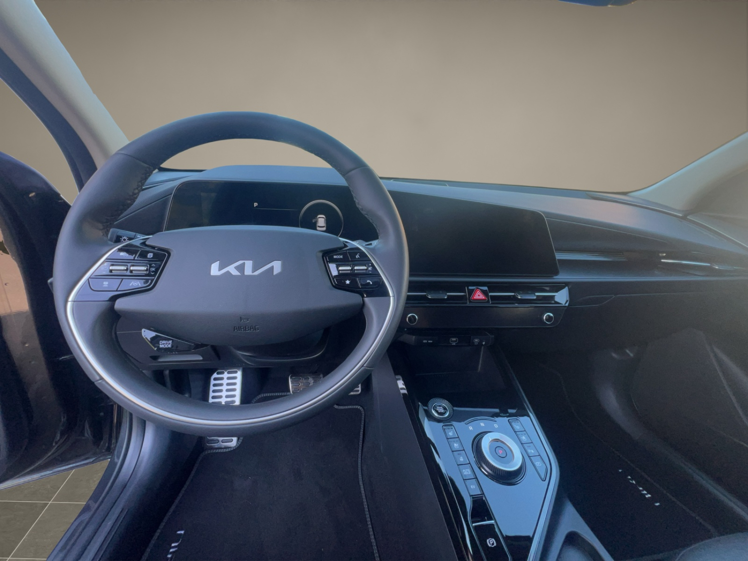 KIA Niro 1.6 GDi Plug-in Hybrid Style-image-10