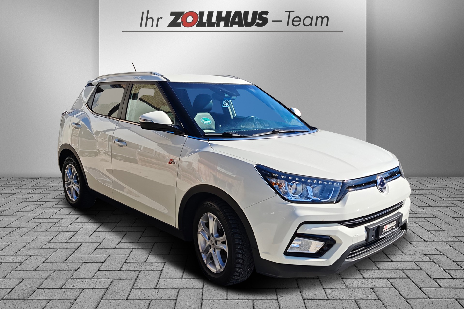 KGM-SsangYong Tivoli 1.6 eXDi Sapphire 4WD Automatic-image-7