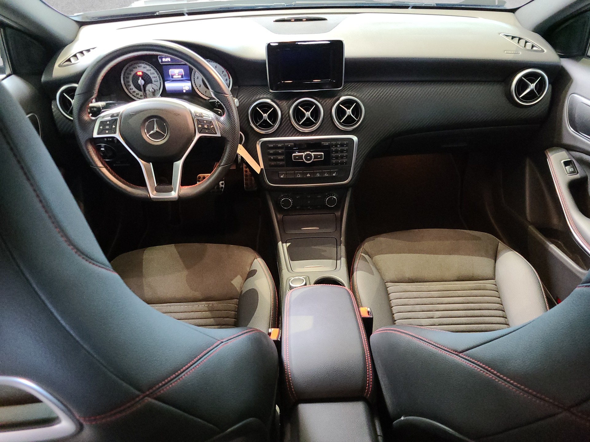 MERCEDES-BENZ A 220 4M AMG W176-image-11