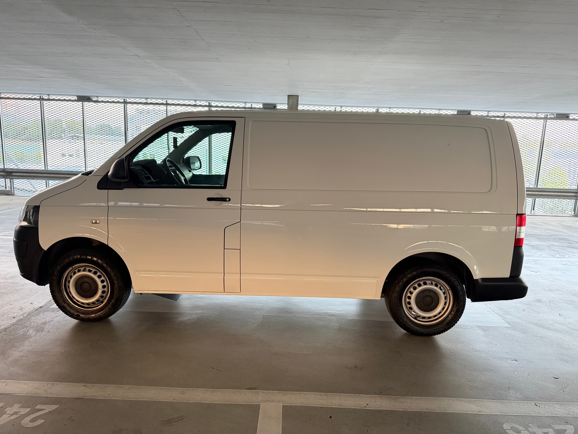 VW T5 2.0 TDI Entry - Expertise du jour-image-5