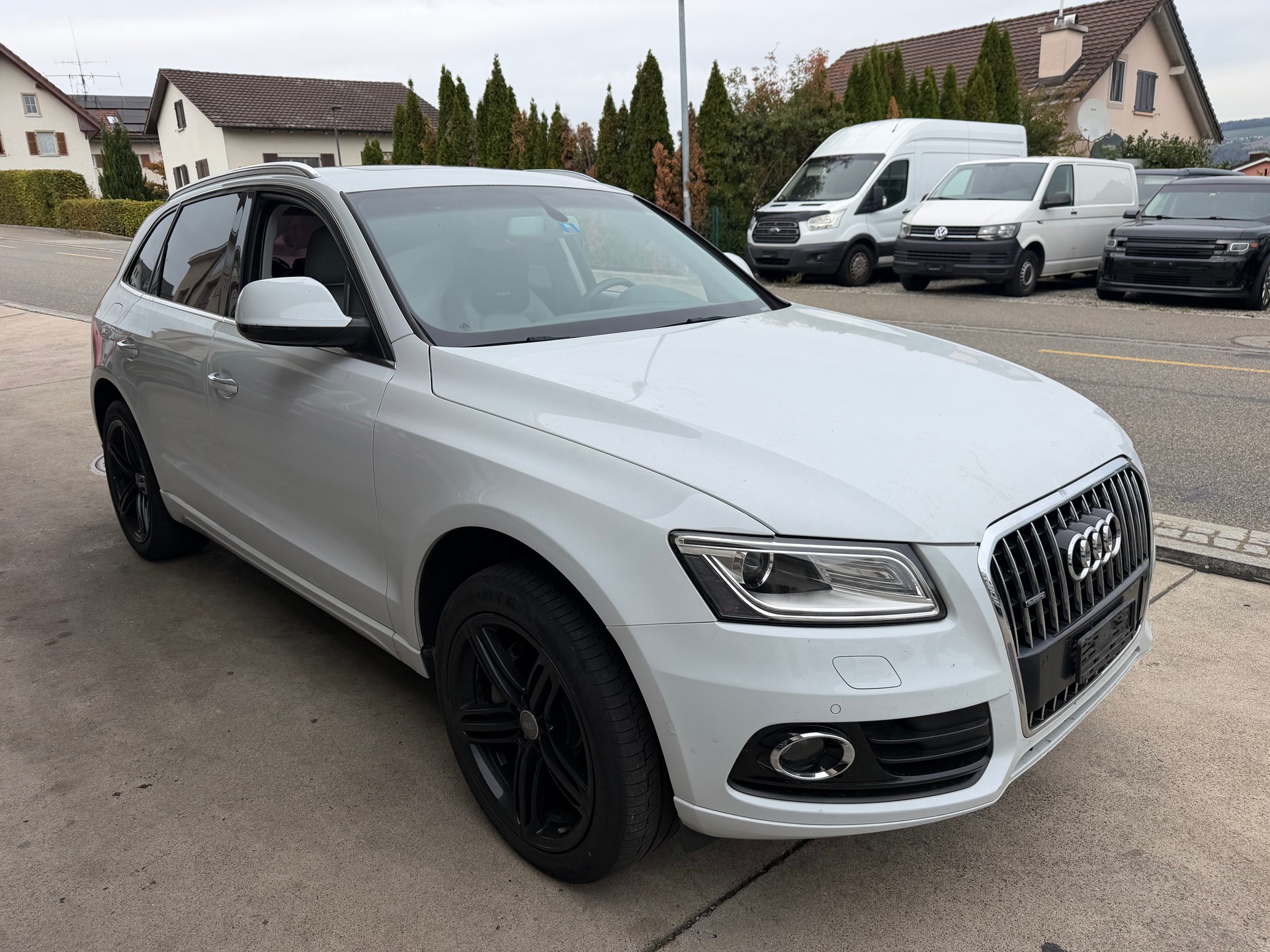 AUDI Q5 3.0 TDI clean quattro S-tronic-image-1
