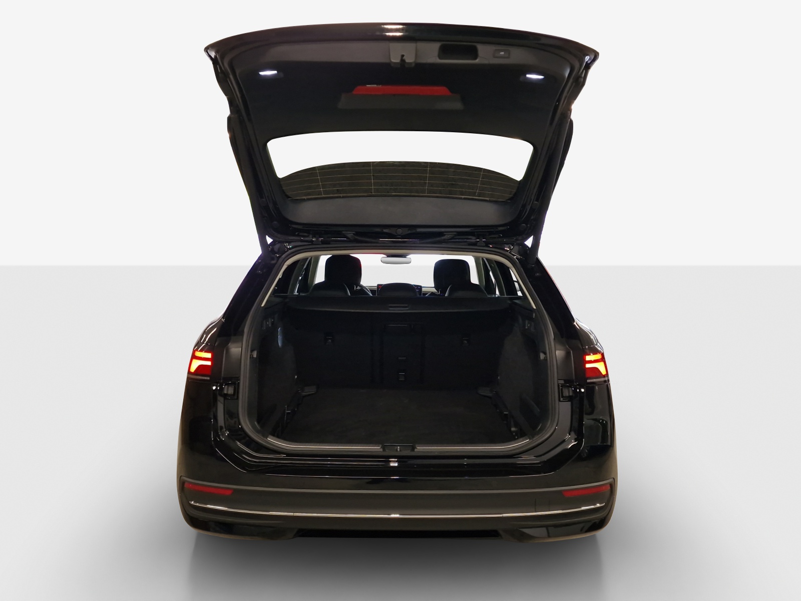 VW Passat Variant 2.0 TDI evo Business 4 Motion DSG-image-12