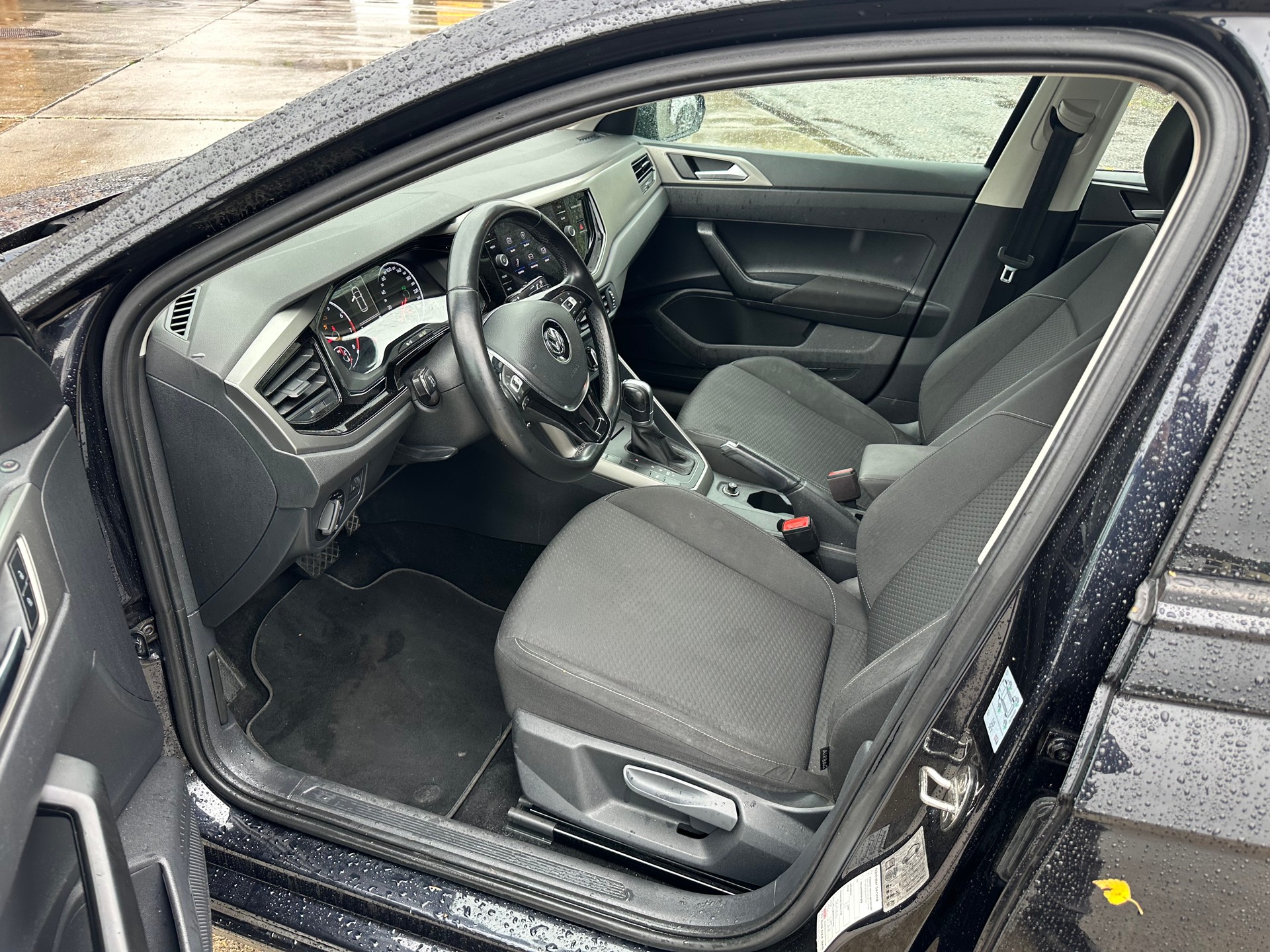 VW Polo 1.0 TSI BMT Comfortline DSG-image-8