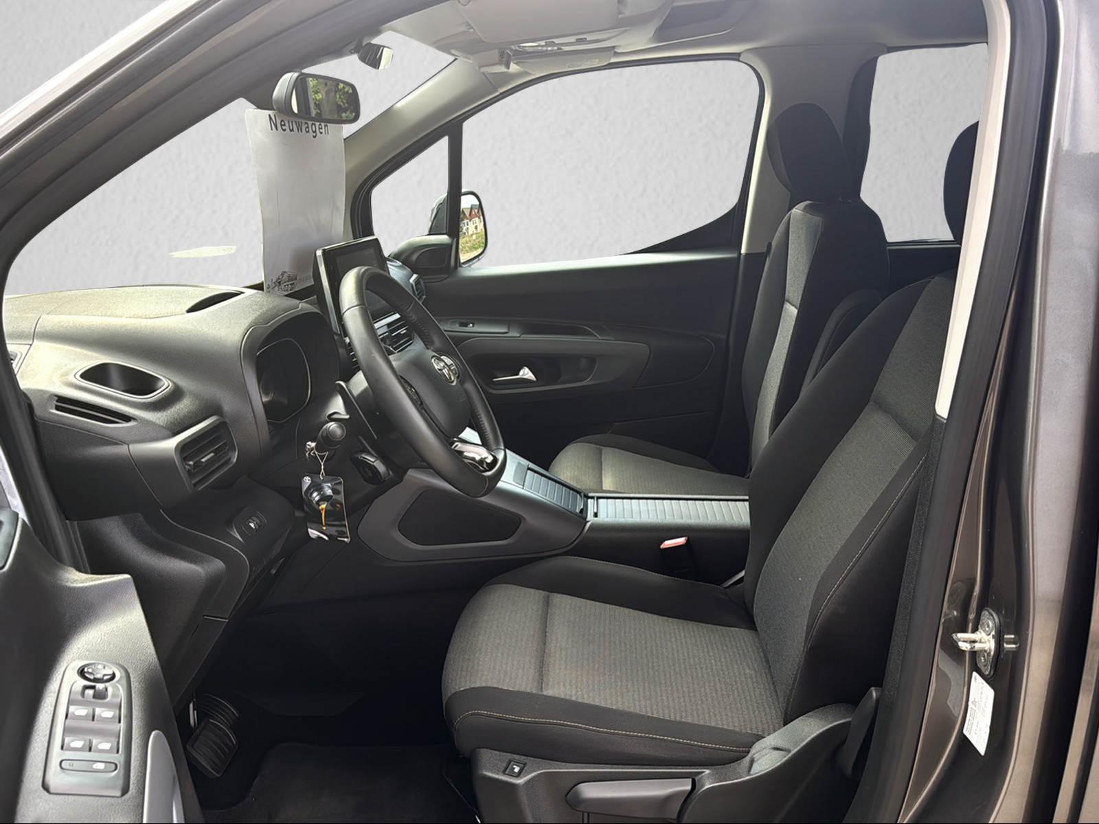 TOYOTA Proace City Verso L2 1.5 HDi 130 Trend-image-2