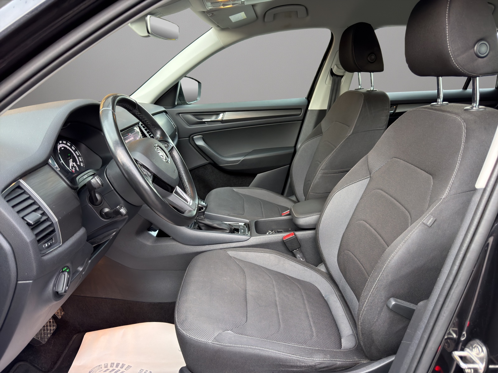 SKODA Kodiaq 2.0 TDI CR Style4x4 DSG-image-8