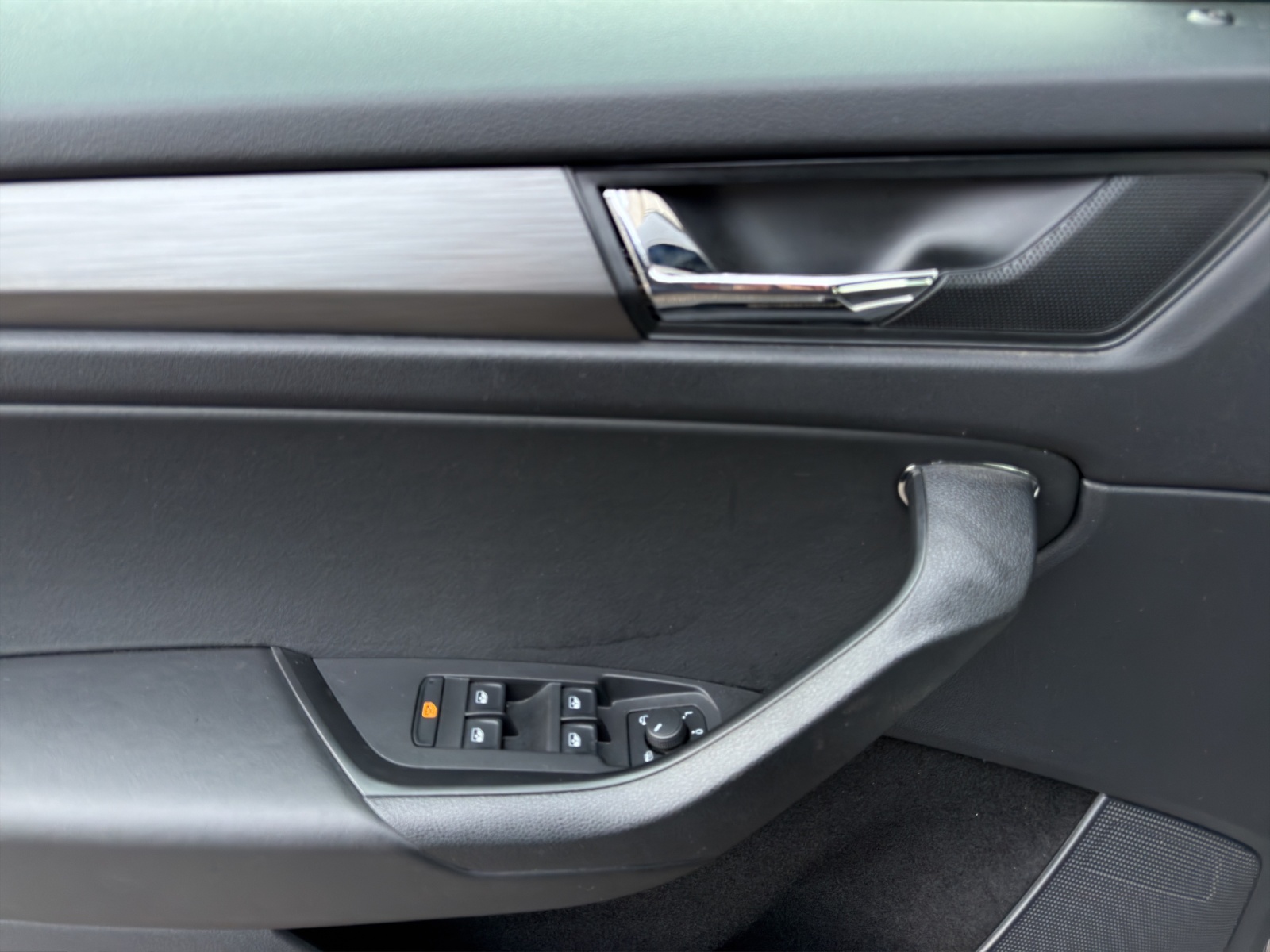 SKODA Kodiaq 2.0 TDI CR Style4x4 DSG-image-11