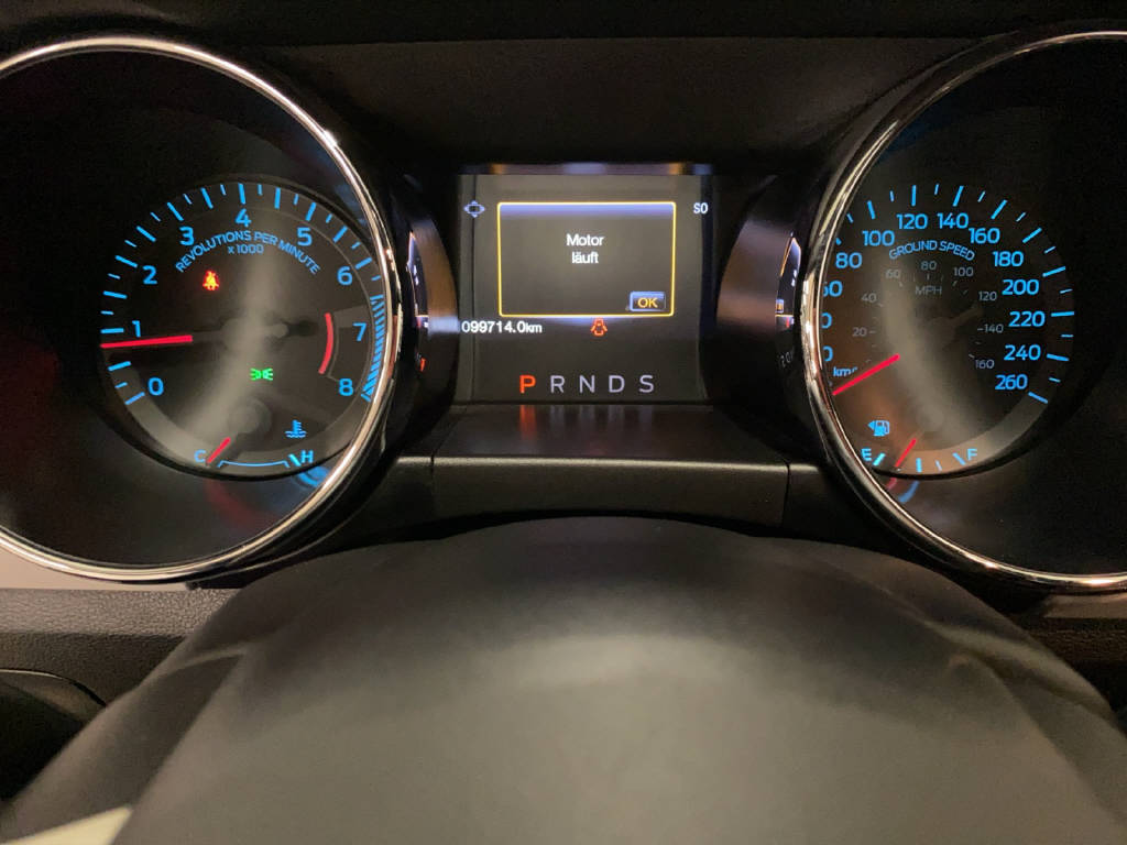 FORD Mustang Coupé 5.0 V8 GT-image-8