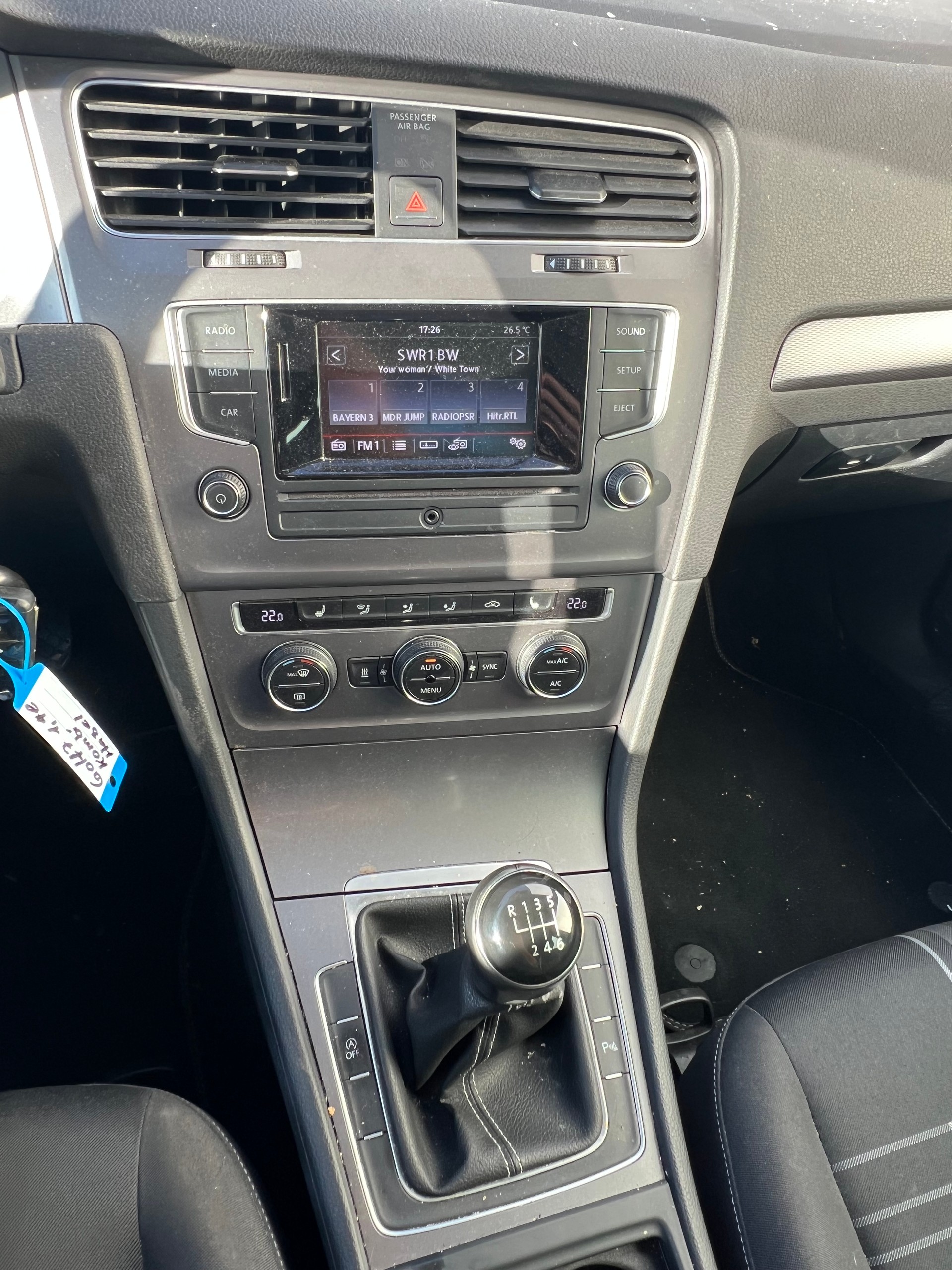 VW Golf Variant 1.4 TSI Lounge-image-10