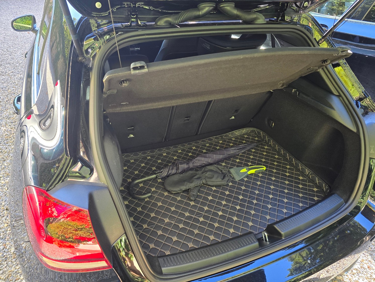 MERCEDES-BENZ A 200-image-5