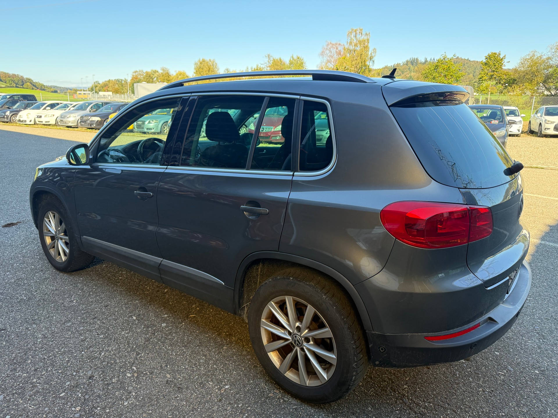 VW Tiguan 2.0 TDI Sport&Style 4Motion-image-5