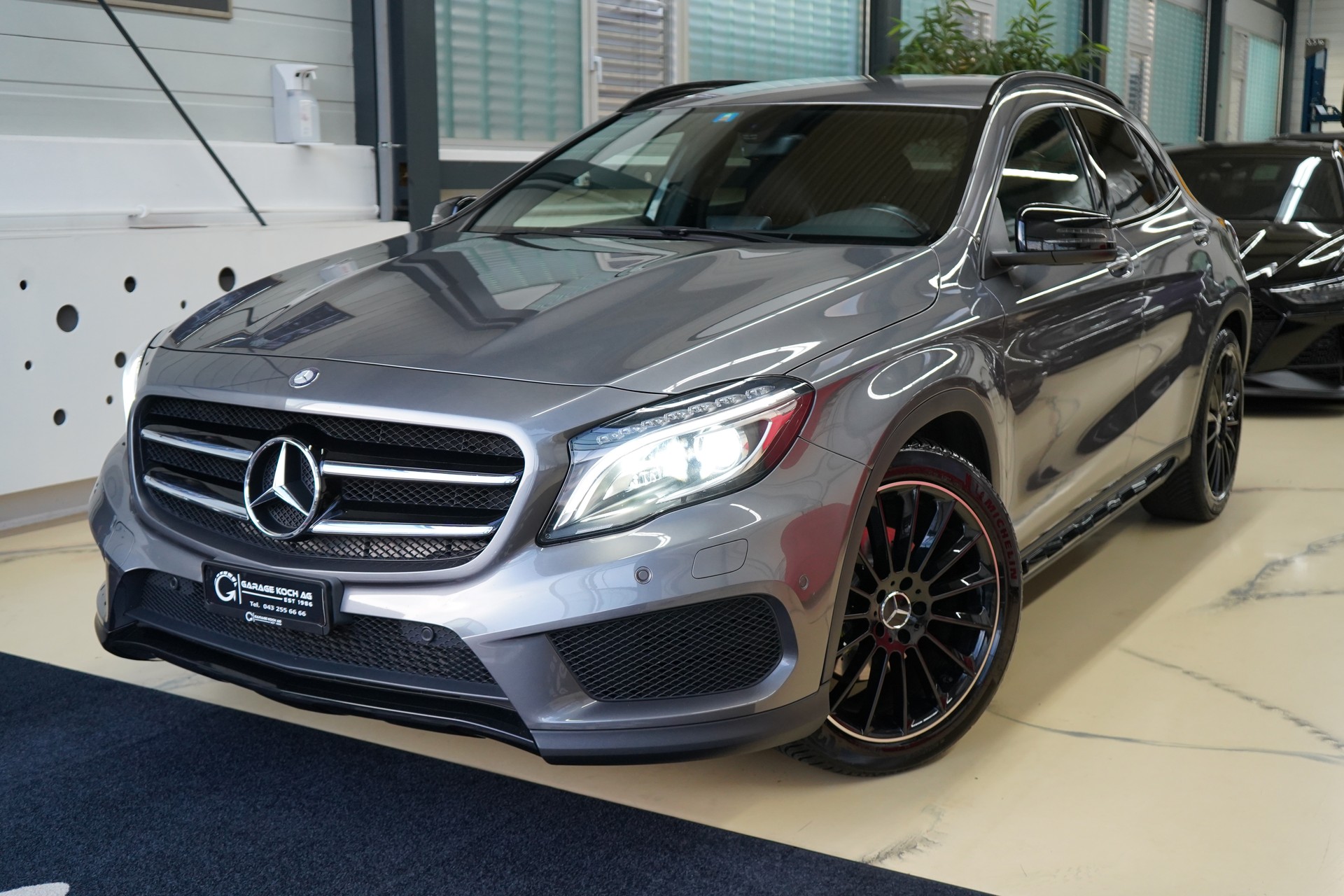 MERCEDES-BENZ GLA 250 AMG Line 4Matic 7G-DCT-image-0