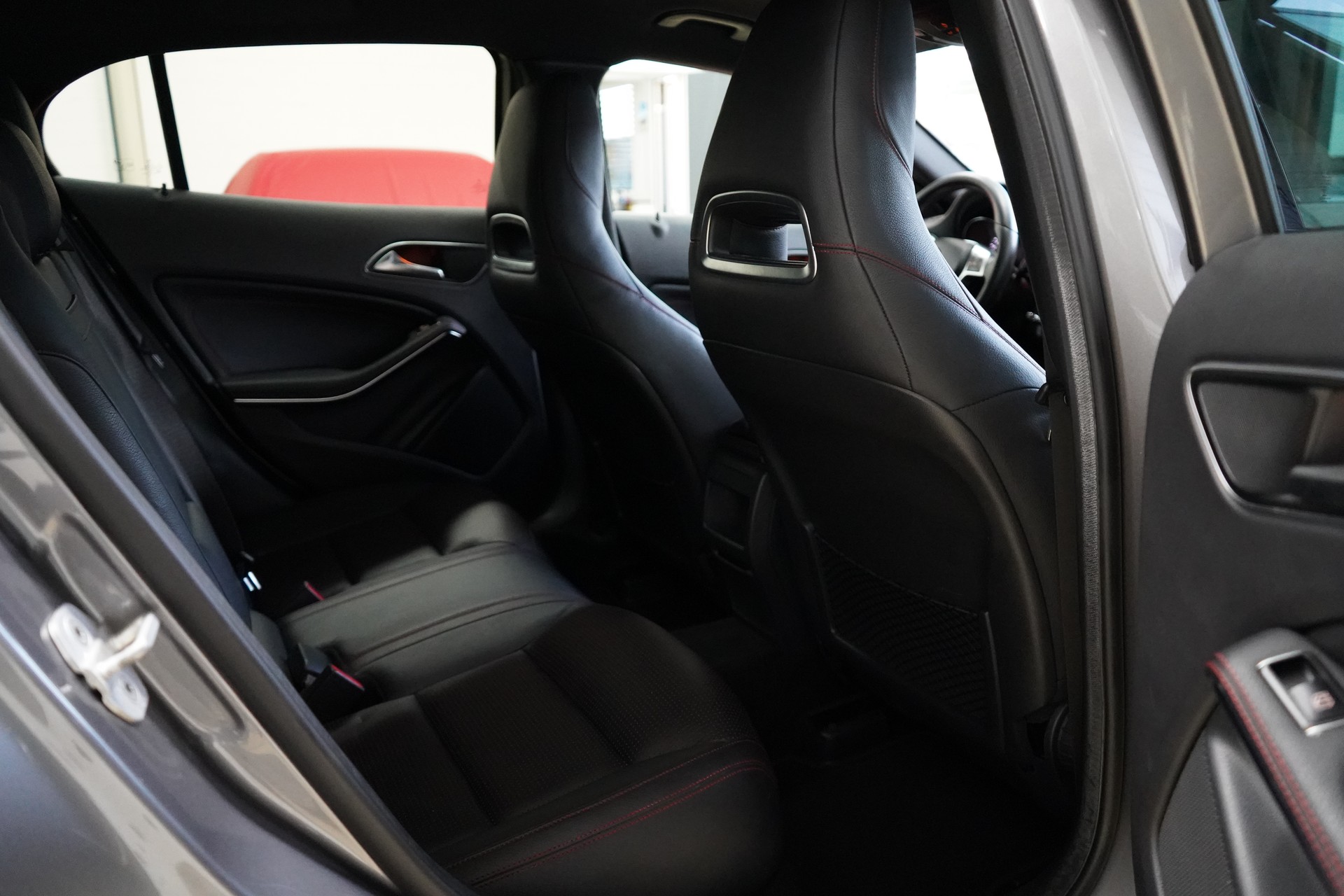 MERCEDES-BENZ GLA 250 AMG Line 4Matic 7G-DCT-image-20