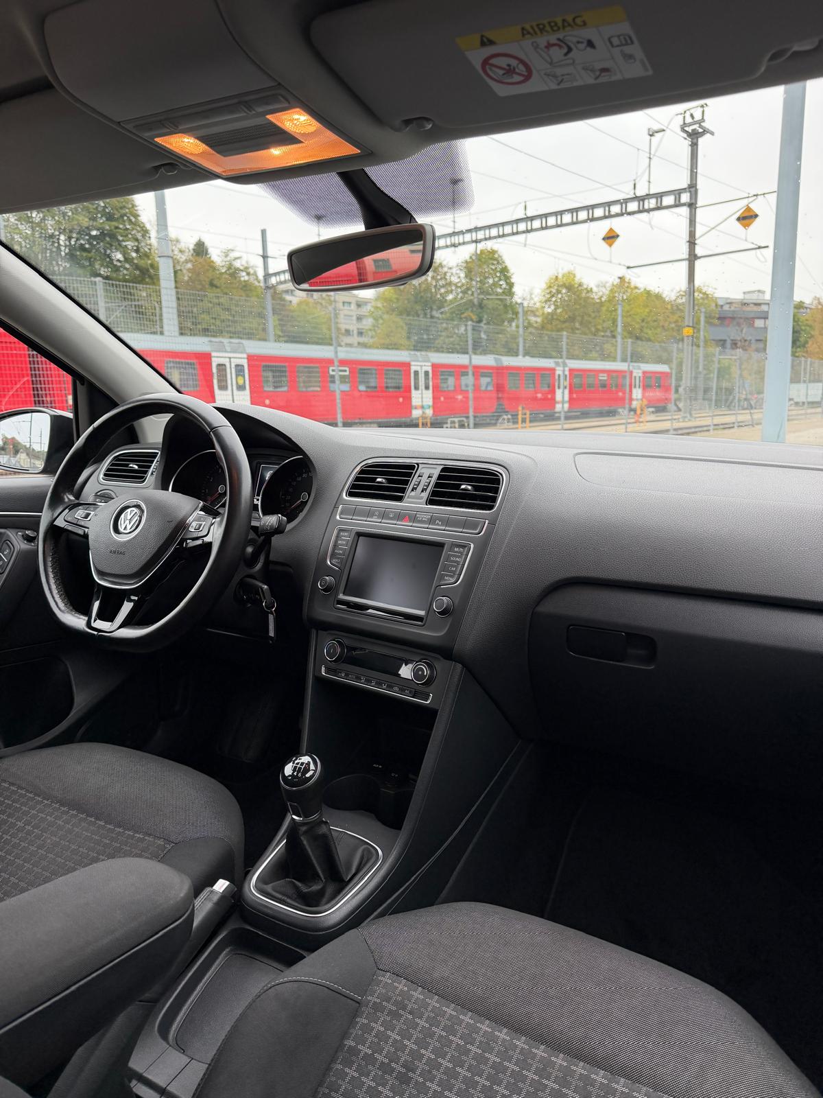 VW Polo 1.0 TSI BMT Comfortline-image-9