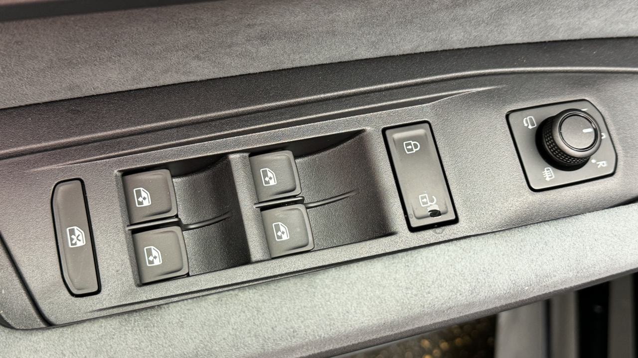 CUPRA Born 58 kWh-image-8