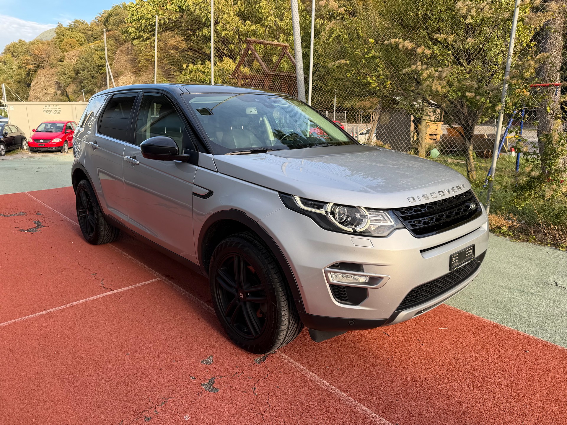 LAND ROVER Discovery Sport 2.0 TD4 HSE AT9-image-1