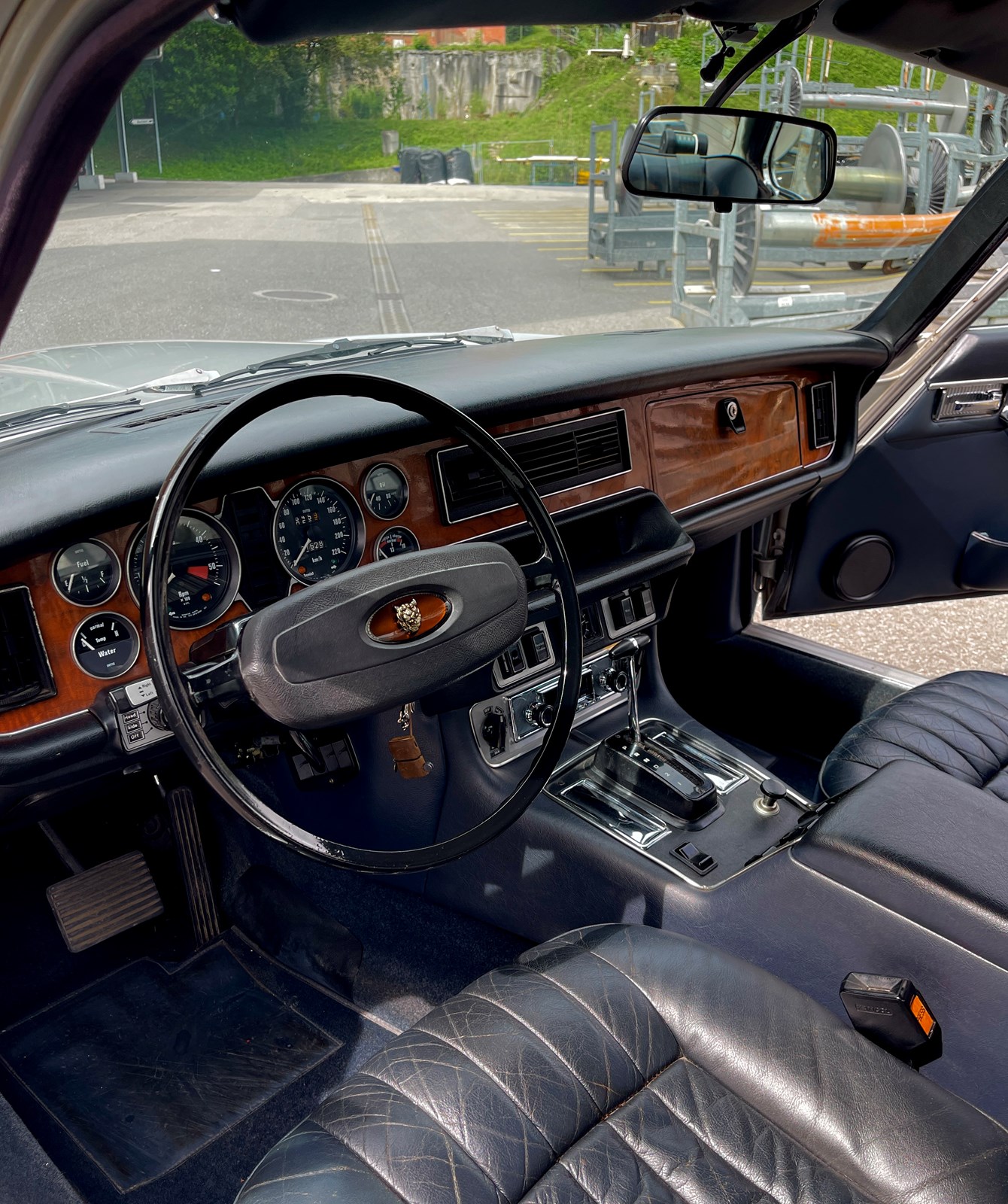 JAGUAR XJ 6 Serie 2-image-3
