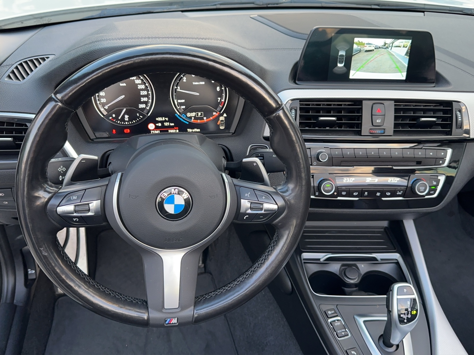 BMW 220i Steptronic M Sport-image-7