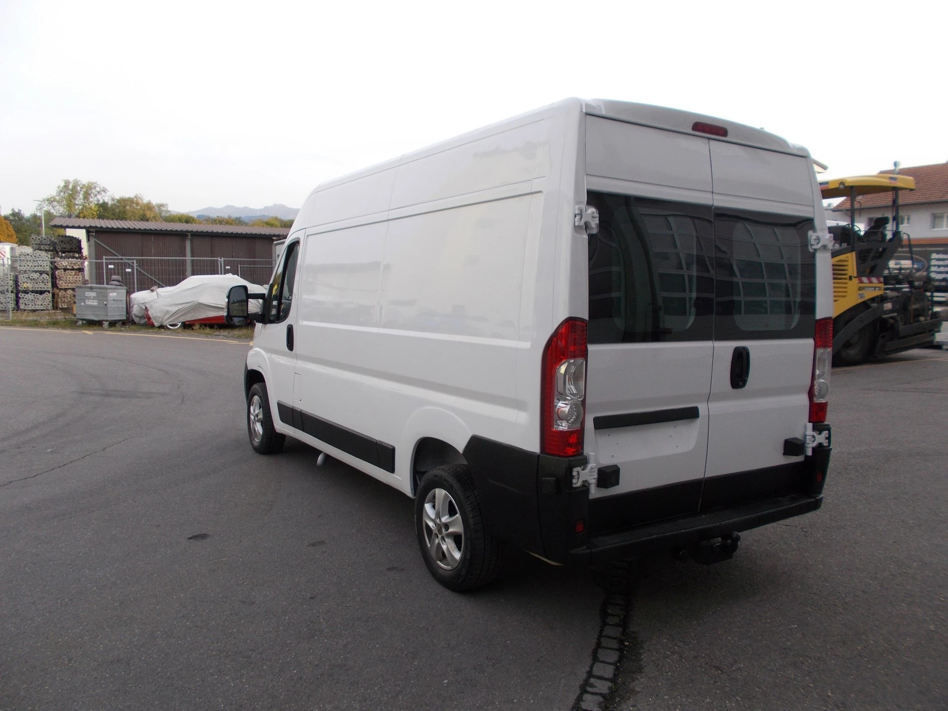 PEUGEOT Boxer 2.2 HDI-image-5