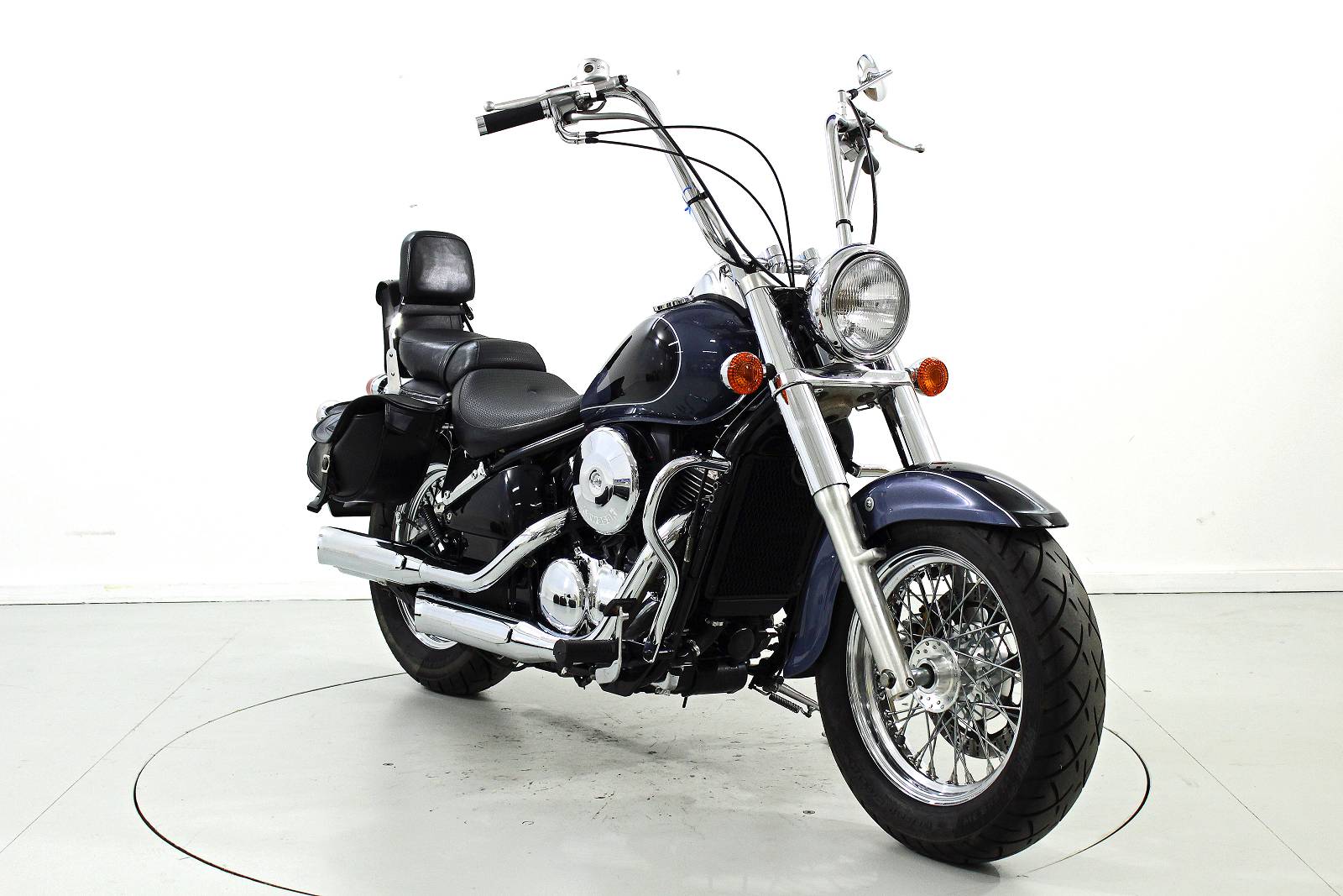 KAWASAKI VN 800-showroom-element-1