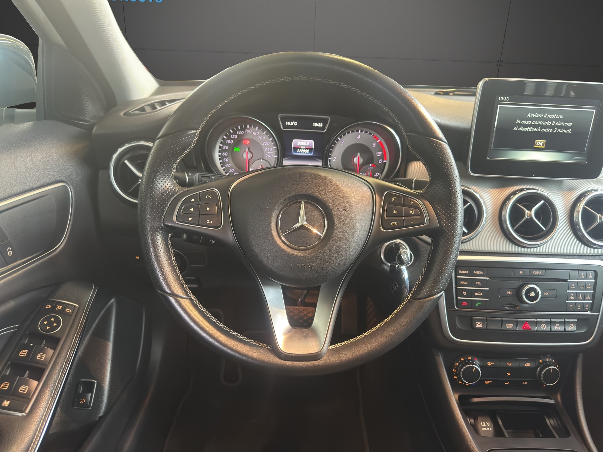 MERCEDES-BENZ GLA 200 CDI Urban 4Matic 7G-DCT-image-9