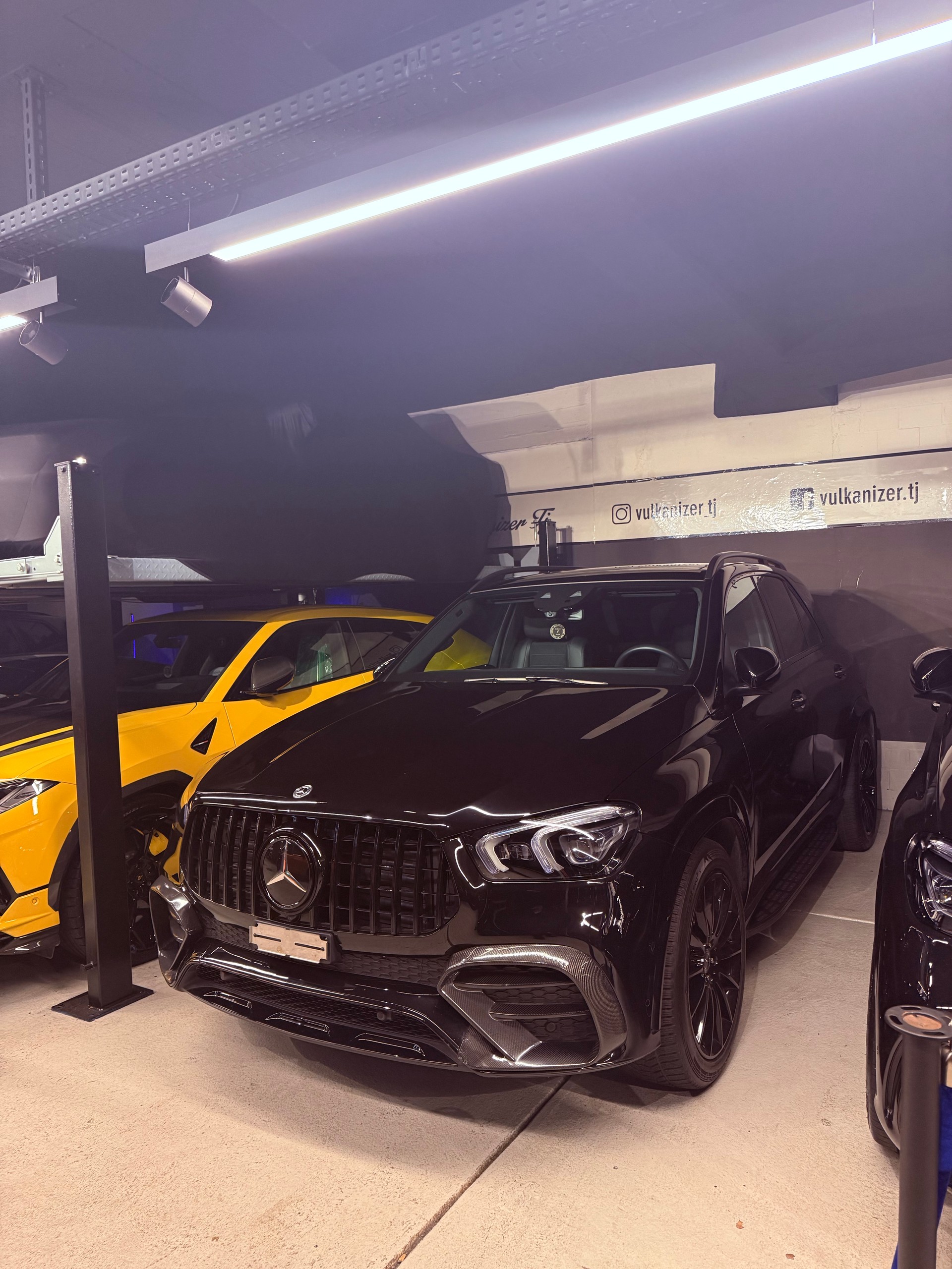MERCEDES-BENZ GLE 350 de 4Matic 9G-Tronic AMG LINE-image-3
