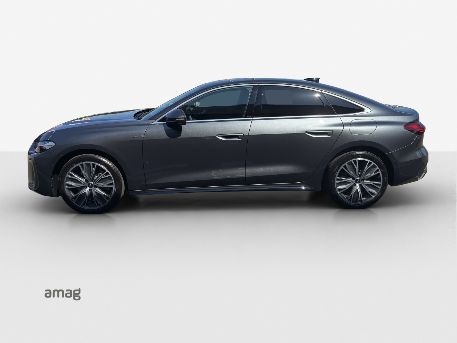 AUDI A5 Limousine e-hybrid quattro Attraction 220 kW S tronic-showroom-element-1