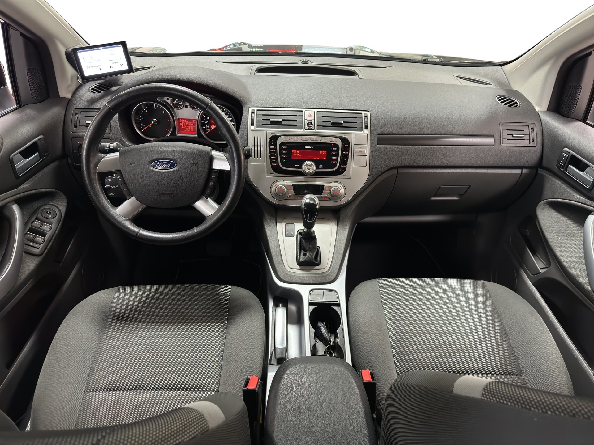 FORD Kuga 2.0 TDCi Carving 4WD PowerShift-image-16