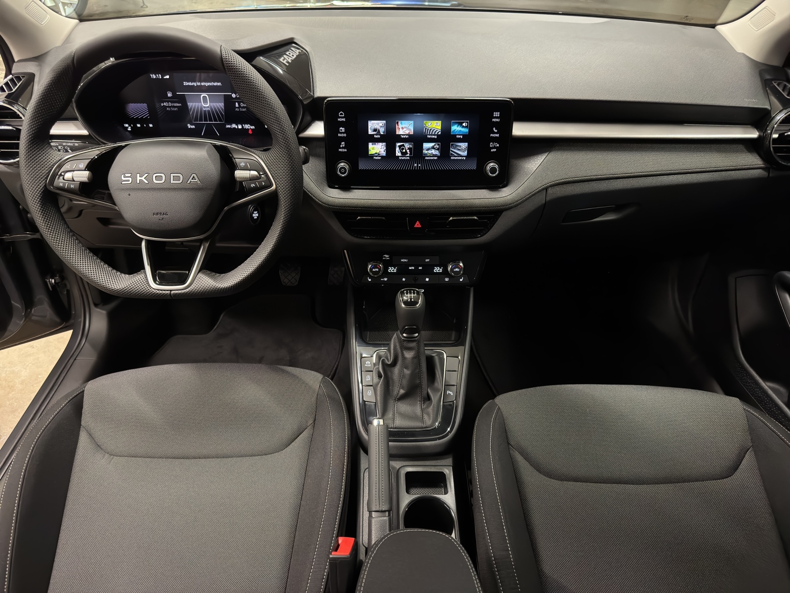 SKODA Fabia 1.0 TSI Selection-image-7