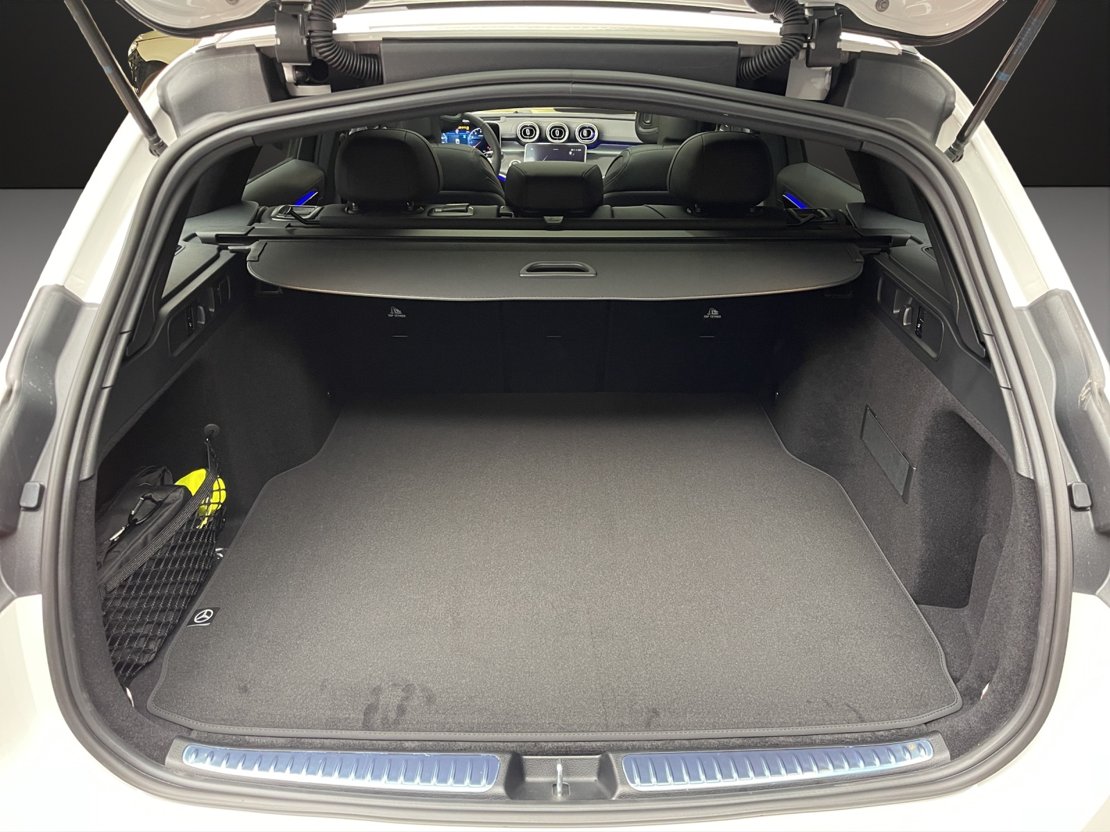 MERCEDES-BENZ C 300 T 4 Matic-image-10