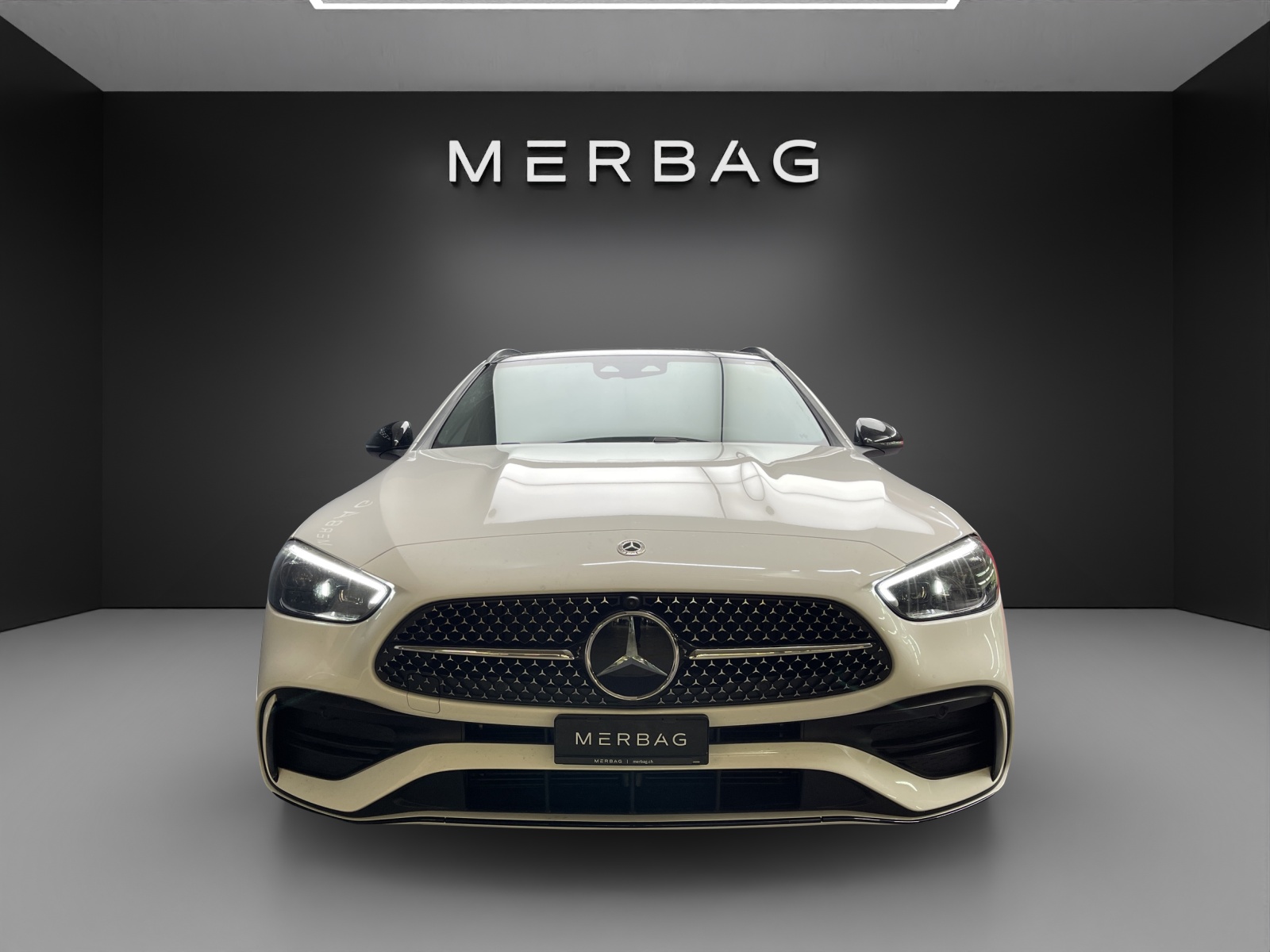 MERCEDES-BENZ C 300 T 4 Matic-image-1