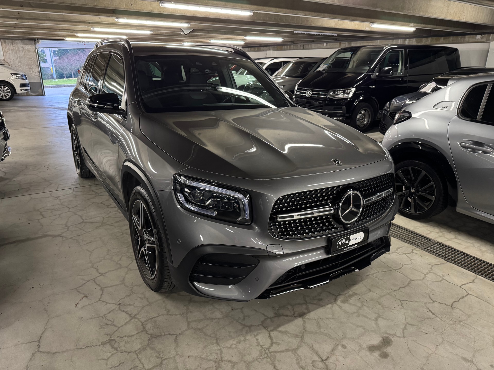 MERCEDES-BENZ GLB 250 4Matic AMG Line 8G-Tronic 7 places