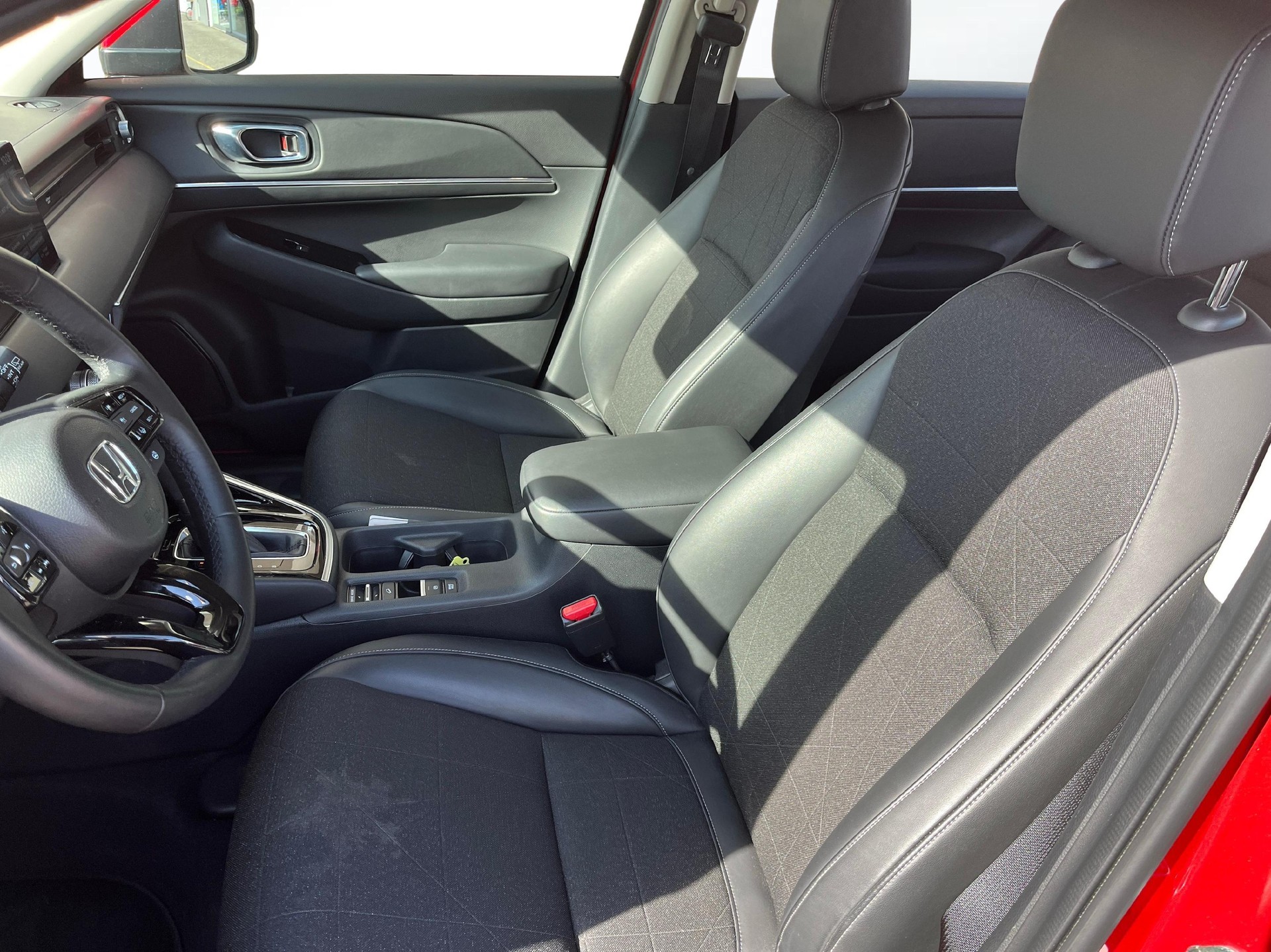 HONDA HR-V 1.5 i-MMD Advance-image-9