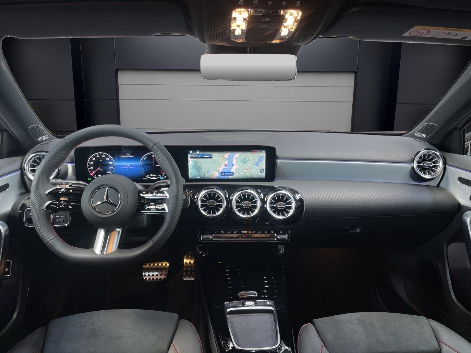 MERCEDES-BENZ A 250 e EQ Star AMG Line-image-4