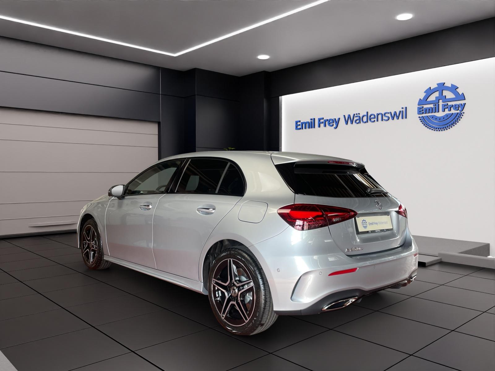 MERCEDES-BENZ A 250 e EQ Star AMG Line-image-2