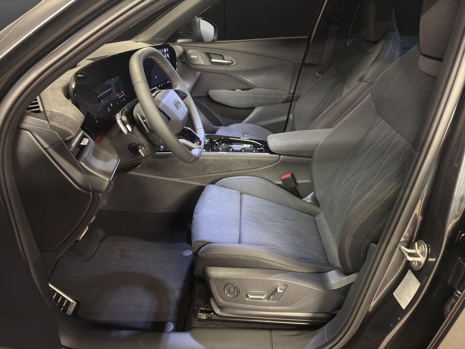 AUDI Q3 Sportback 110 kW TFSI S tronic-image-7