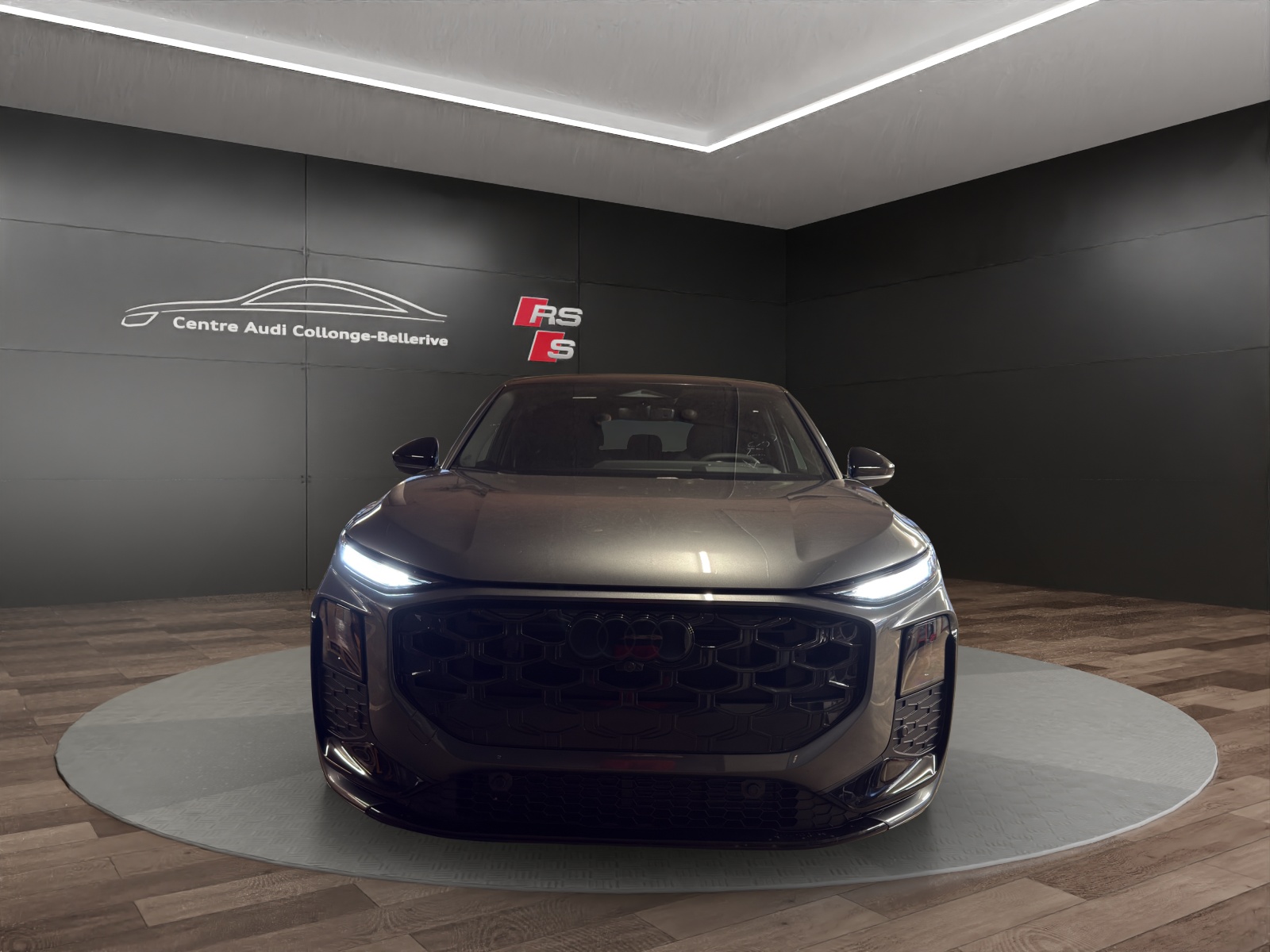 AUDI Q3 Sportback 110 kW TFSI S tronic-showroom-element-1