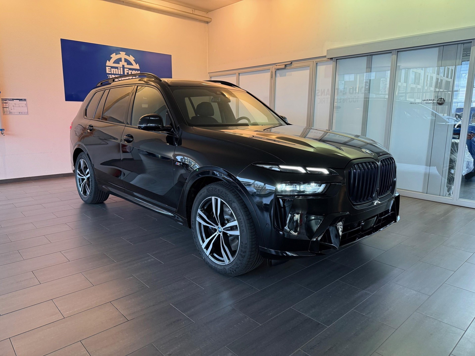 BMW X7 40d xDrive Kit Sport M-image-0