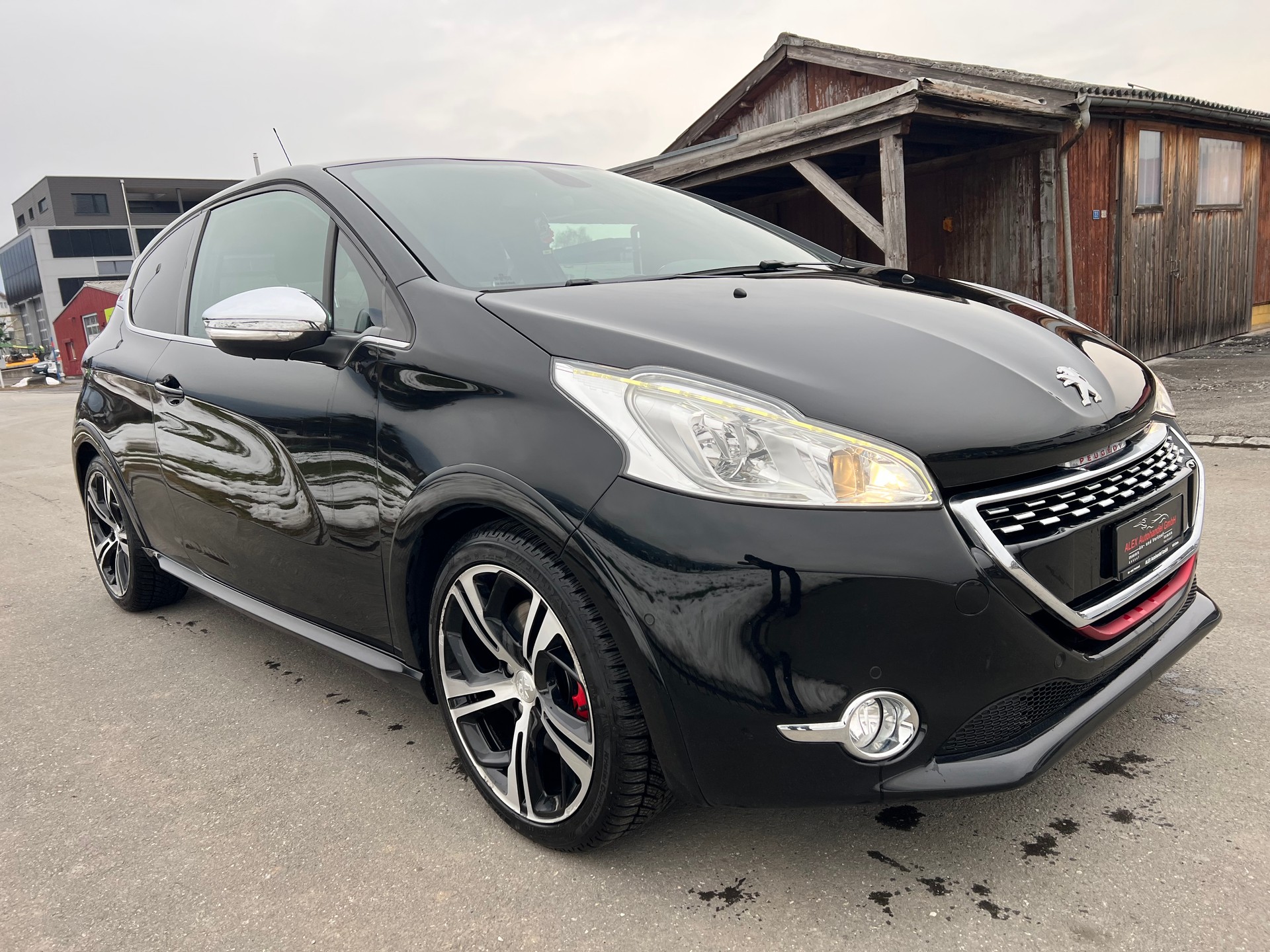 PEUGEOT 208 1.6 Turbo GTi-image-8